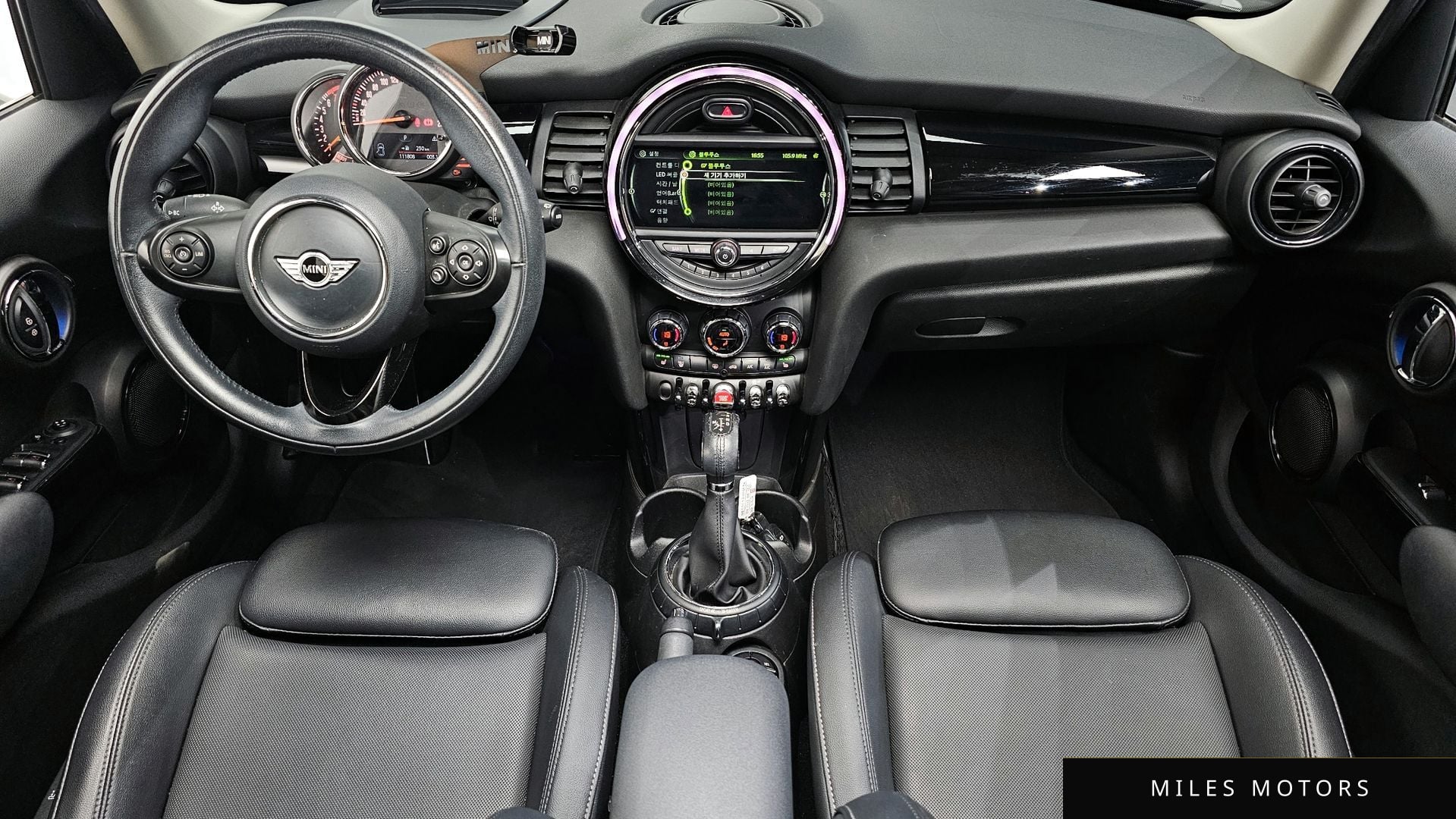 MINI Cooper 2018 — миниатюра 10