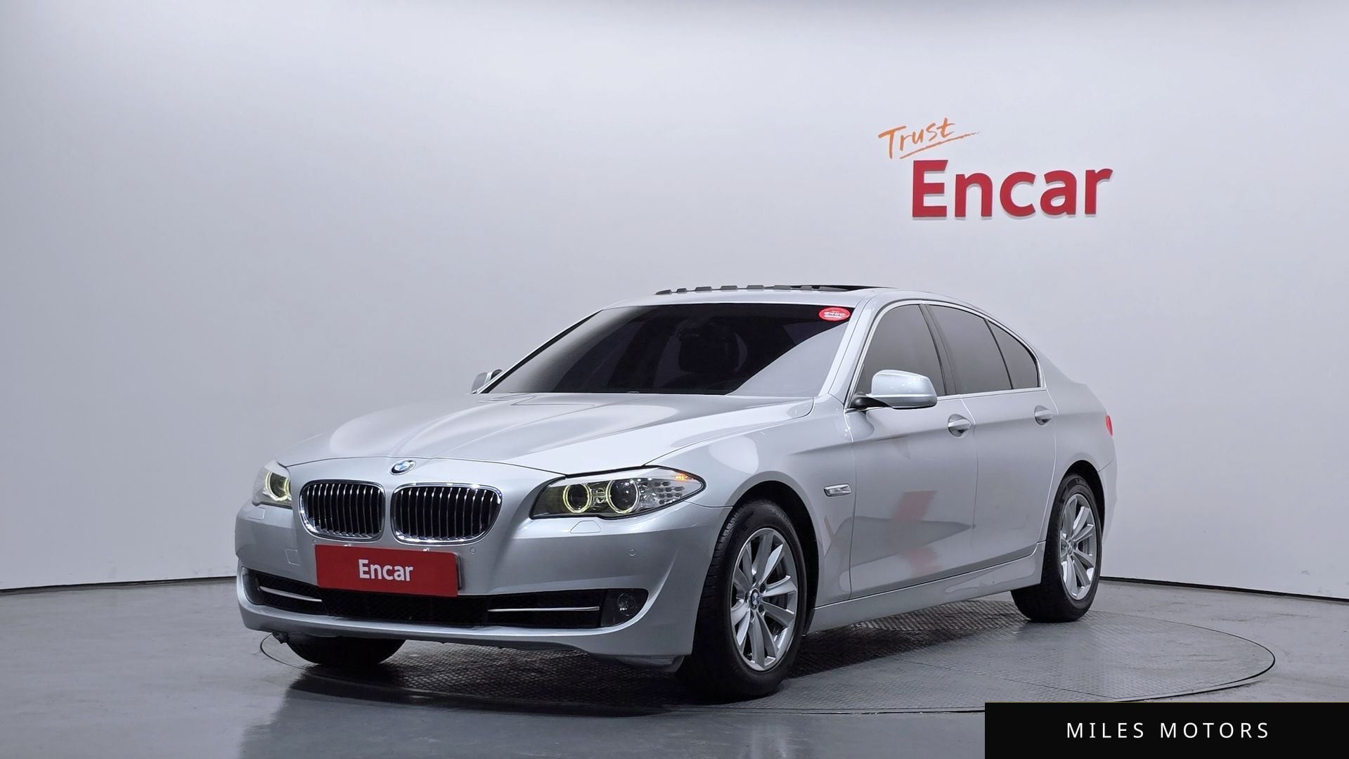 BMW 5 Series (F10) 2013 — фото 1 из 12