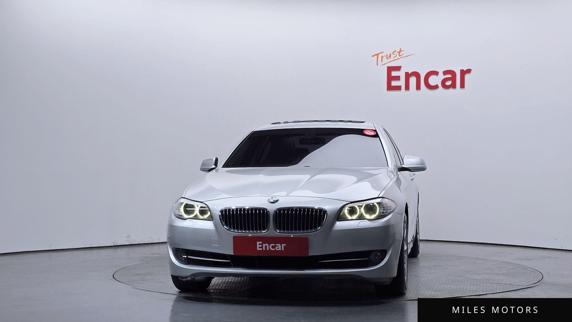 BMW 5 Series (F10) 2013 — миниатюра 3