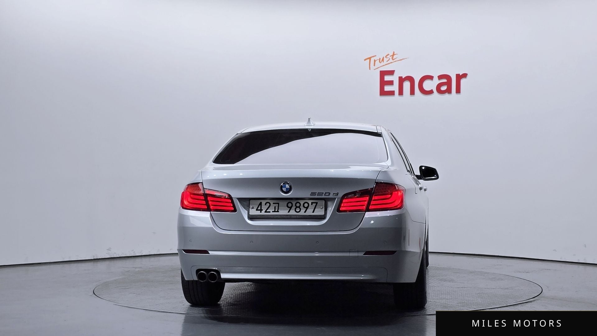 BMW 5 Series (F10) 2013 — миниатюра 4