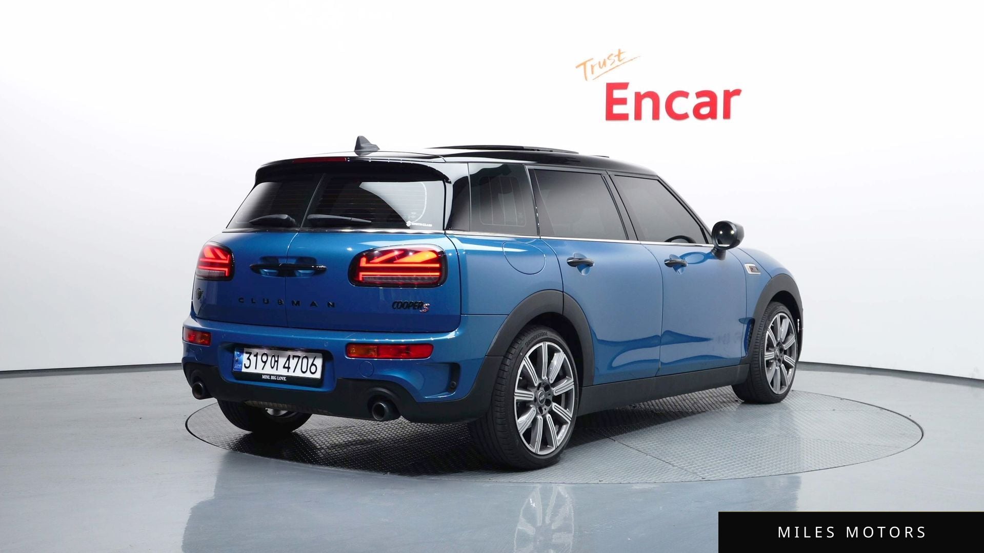 MINI Clubman 2023 — миниатюра 2