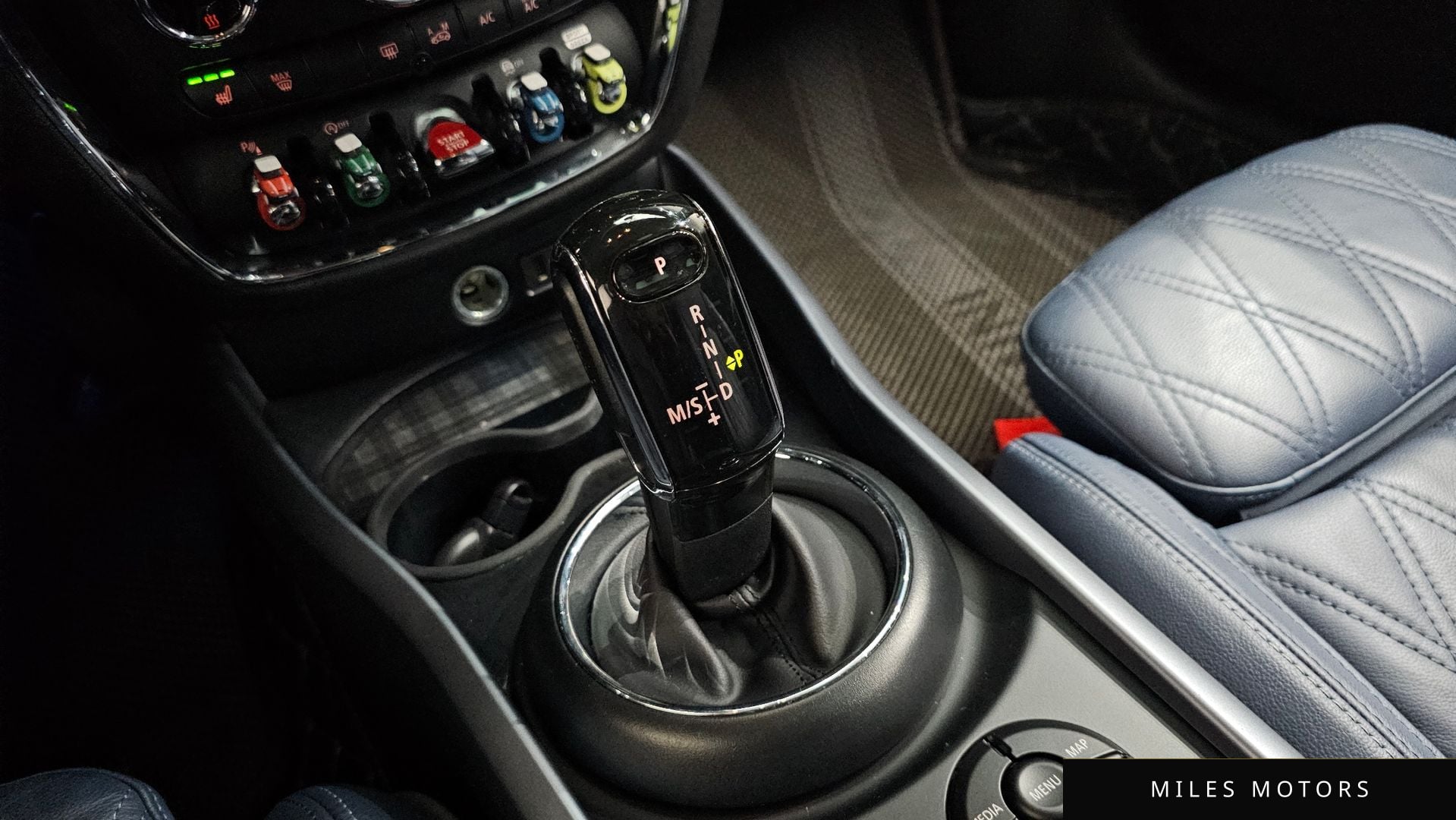 MINI Clubman 2023 — миниатюра 12