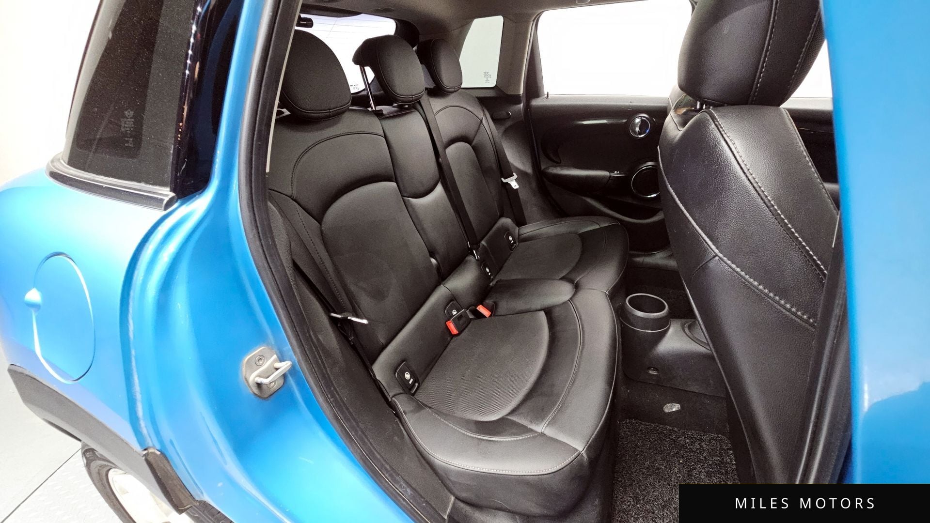 MINI Cooper D 2015 — миниатюра 11