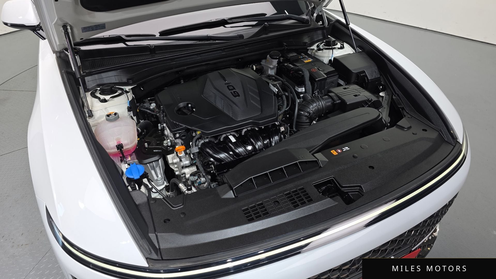 Hyundai Grandeur 2023 — миниатюра 6