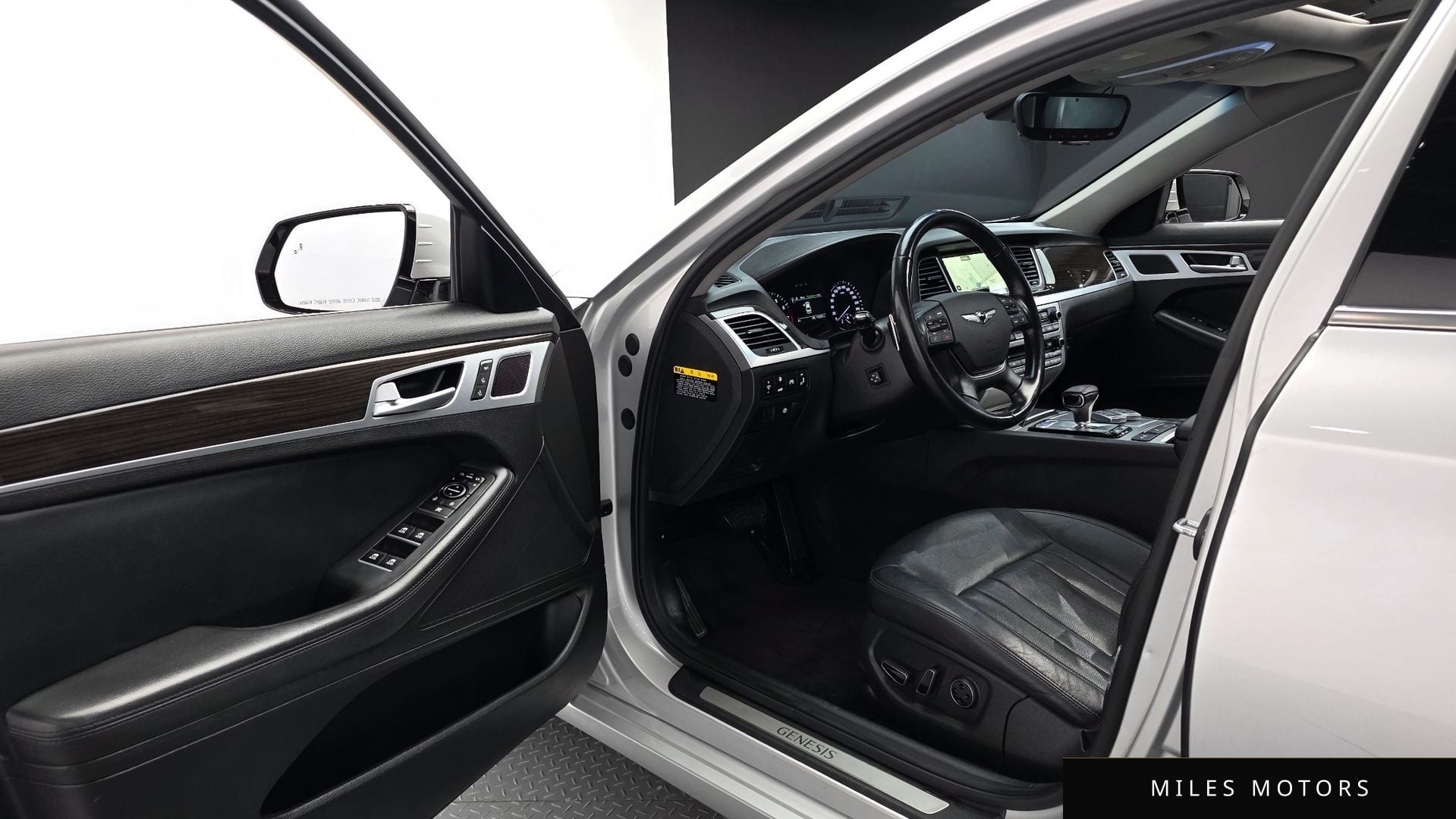 Genesis G80 2017 — миниатюра 10