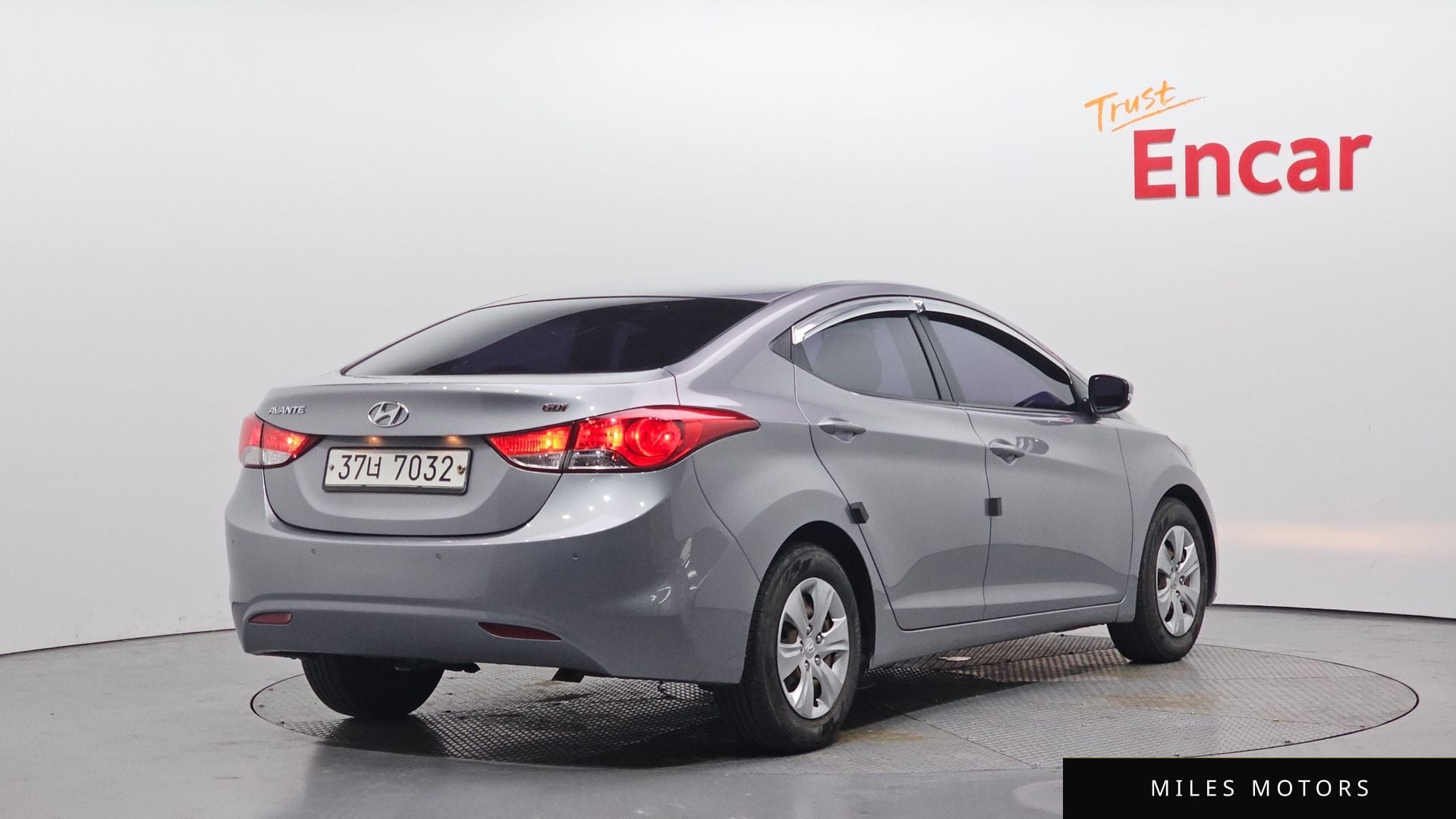 Hyundai AVANTE 2013 — миниатюра 2