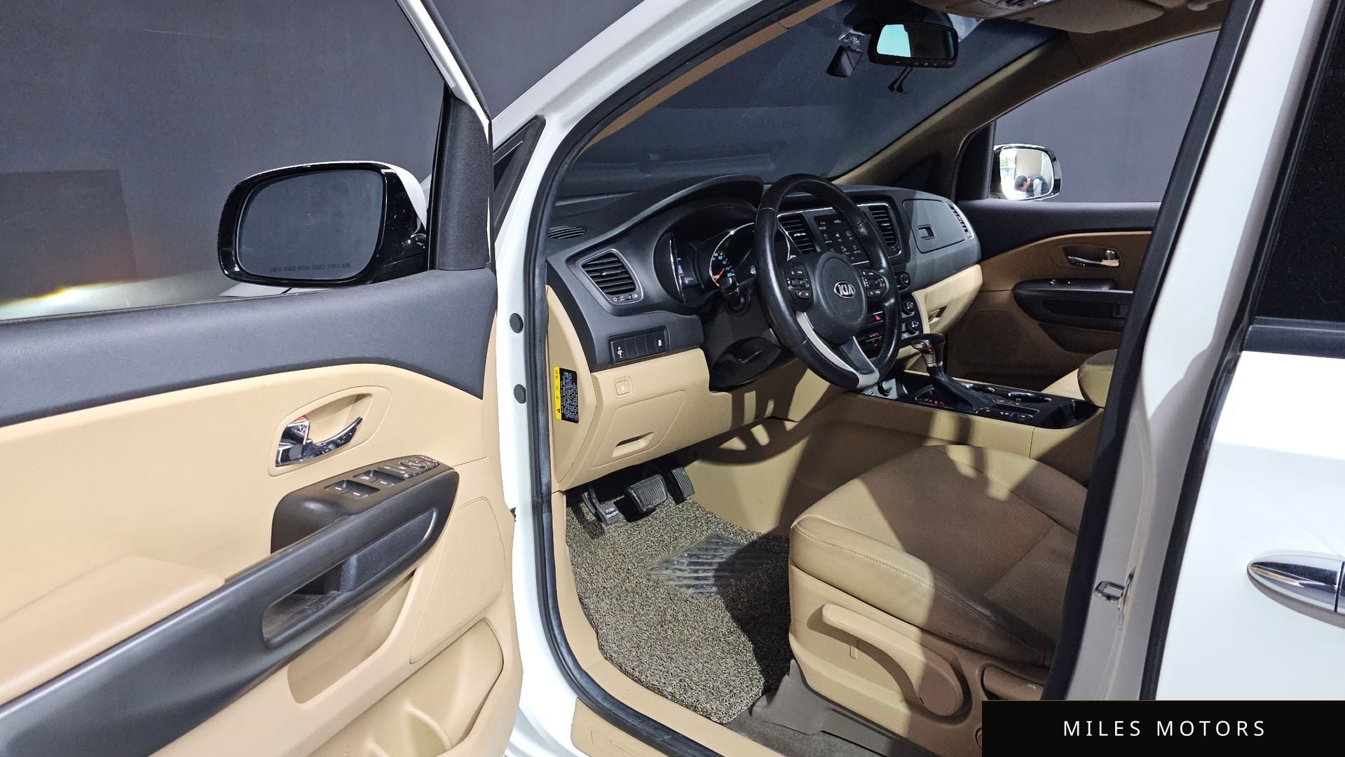 Kia Canival 2019 — миниатюра 13