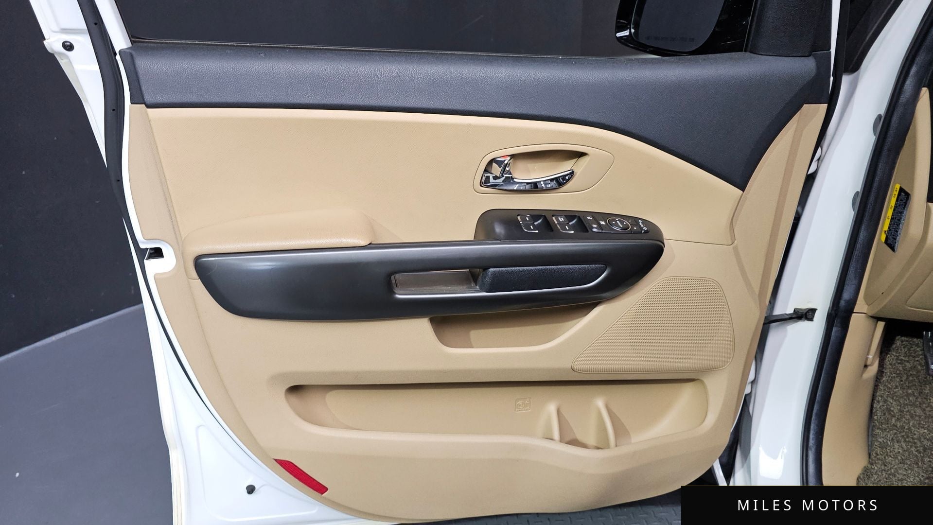 Kia Canival 2019 — миниатюра 14