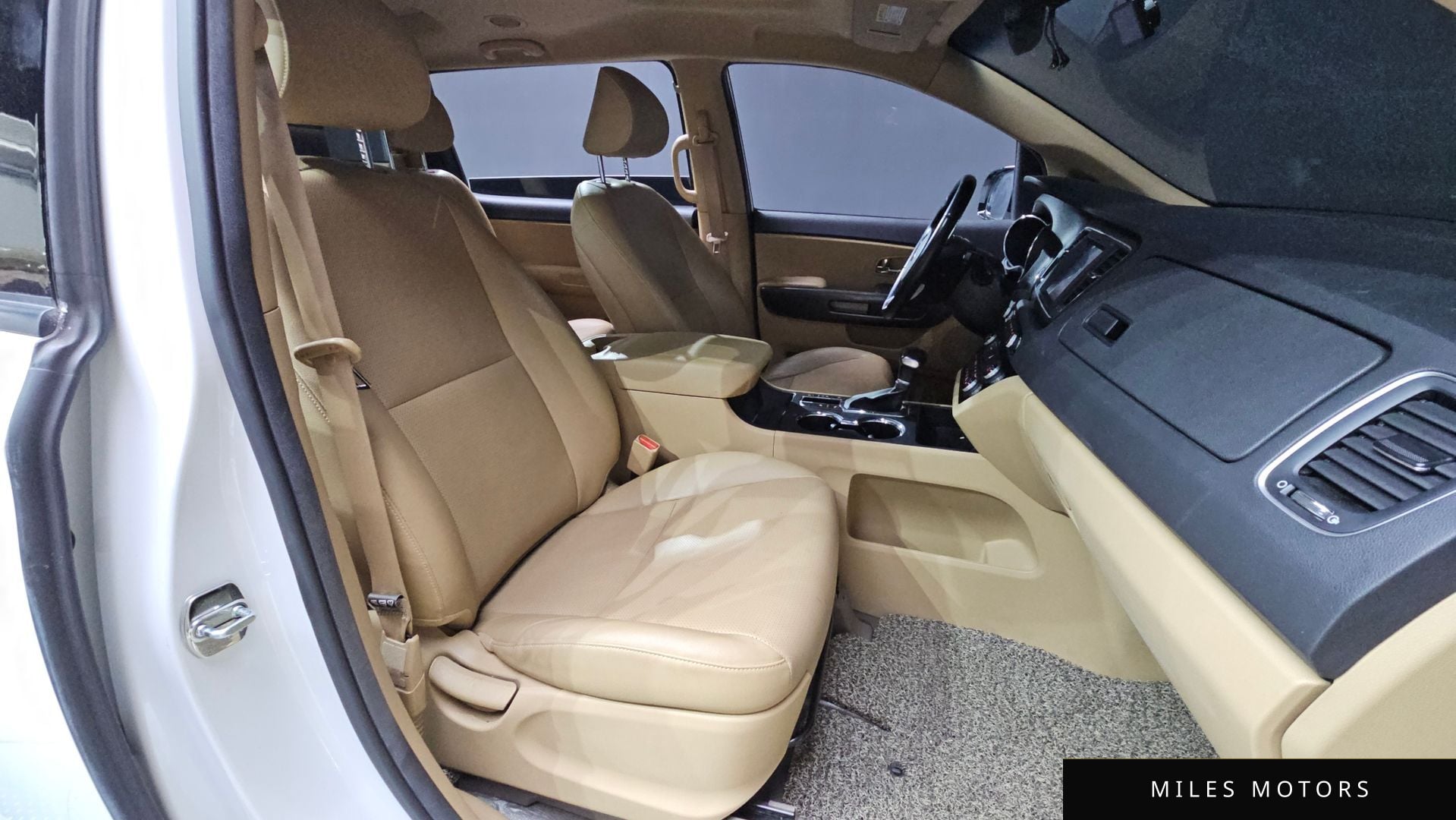Kia Canival 2019 — миниатюра 16