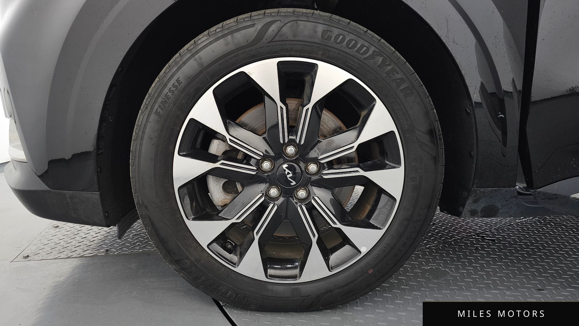 Kia Carnival 2023 — миниатюра 5