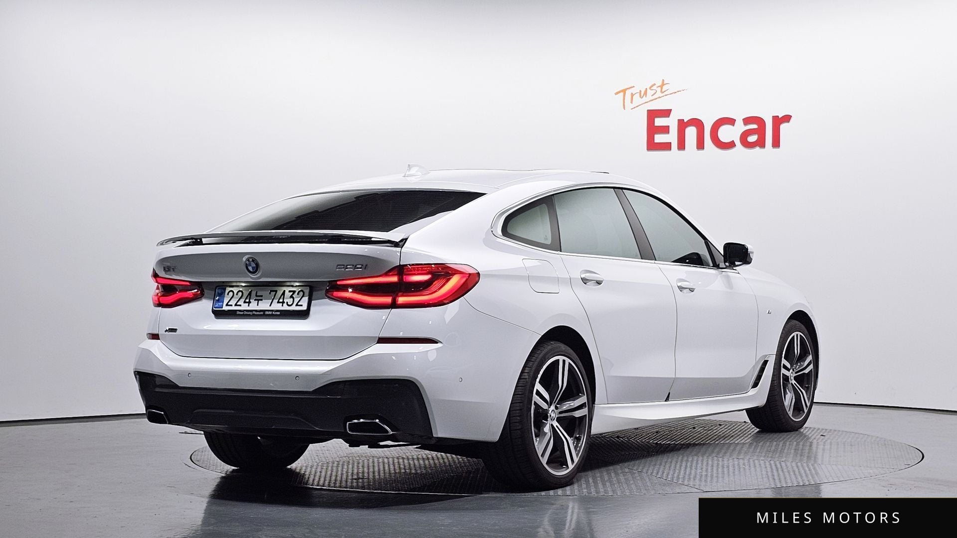 BMW 6 Series GT (G32) 2023 — миниатюра 2