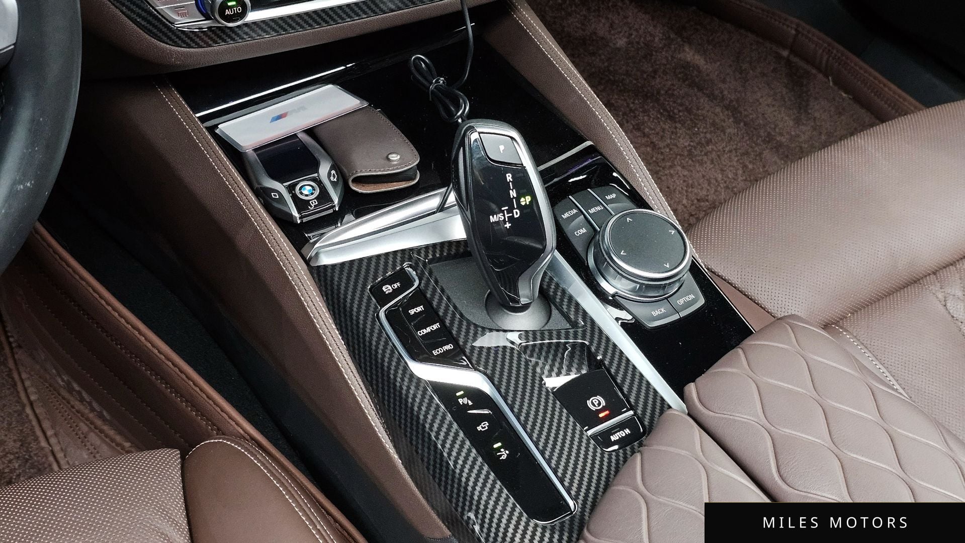 BMW 6 Series GT (G32) 2023 — миниатюра 9