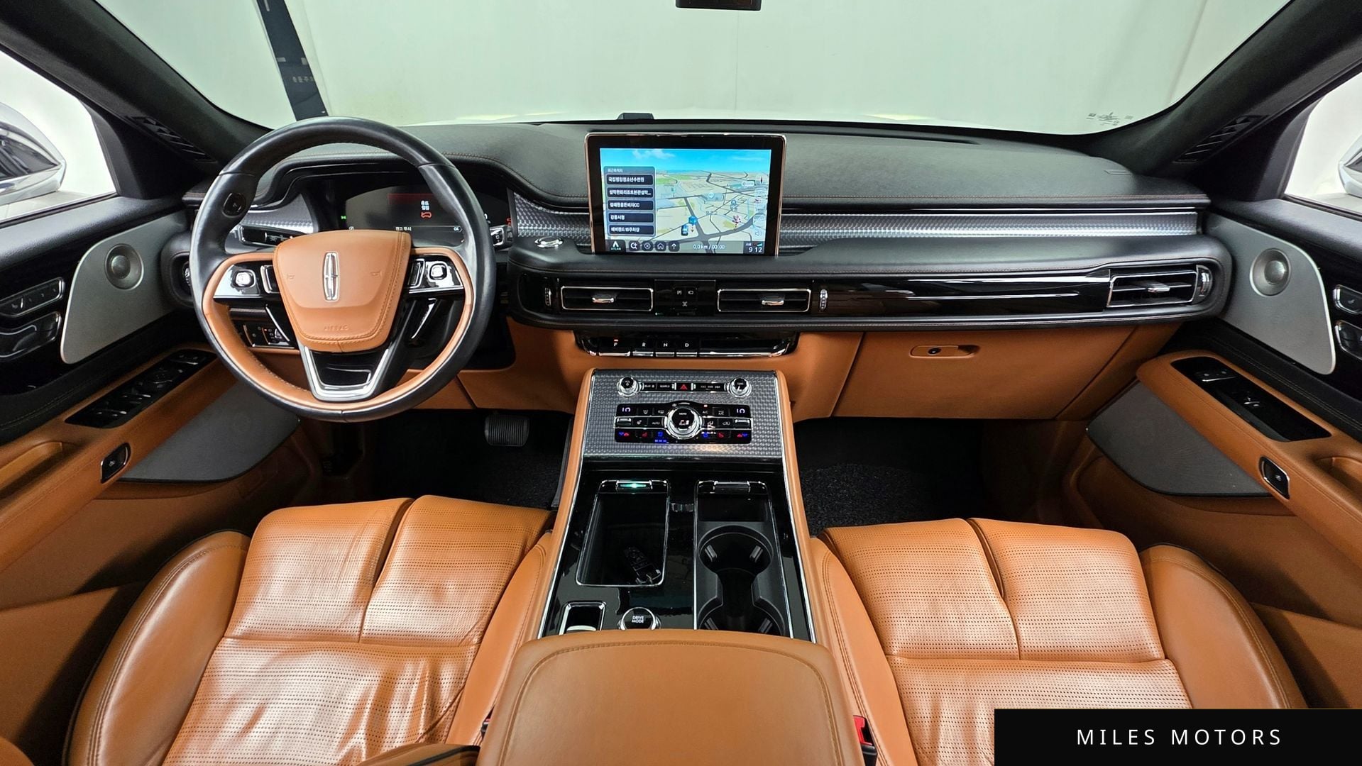 Lincoln Aviator 2020 — миниатюра 10