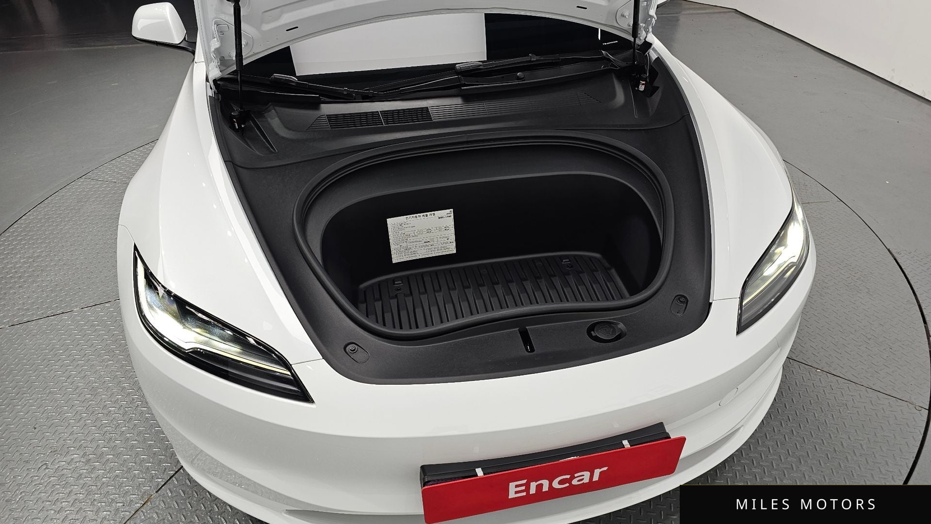 Tesla 모델 3 2025 — миниатюра 6