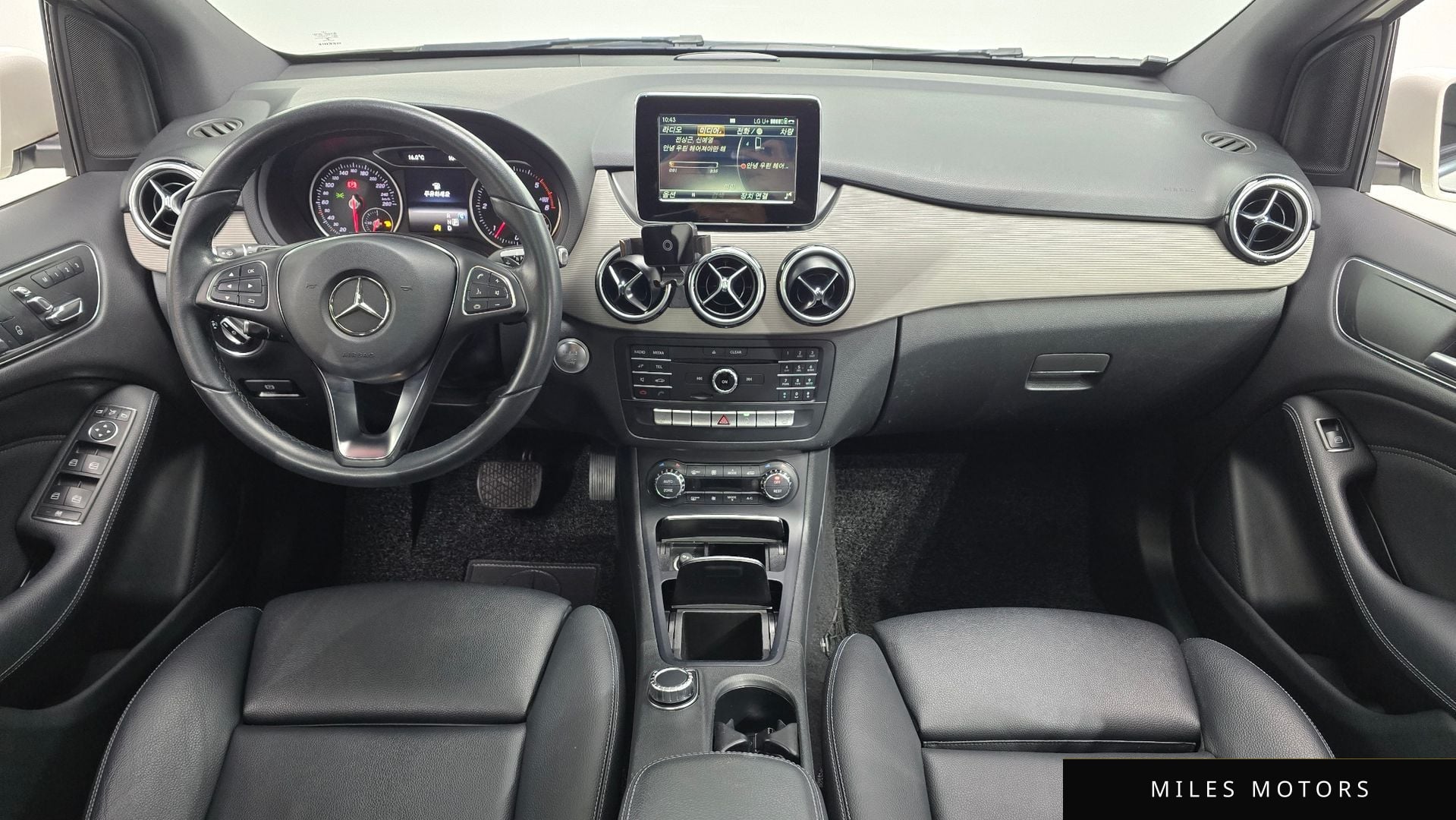 Mercedes-Benz B-Class W246 2018 — миниатюра 10