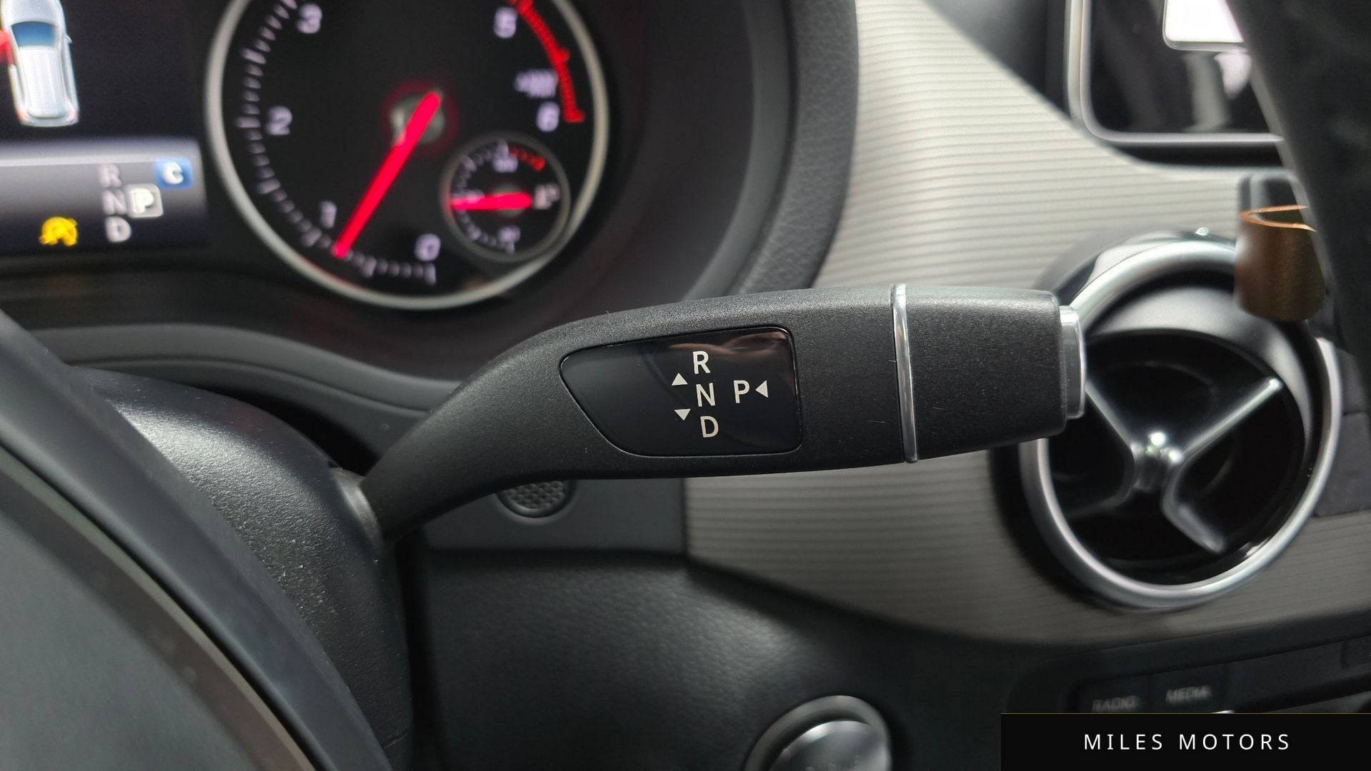Mercedes-Benz B-Class W246 2018 — миниатюра 12