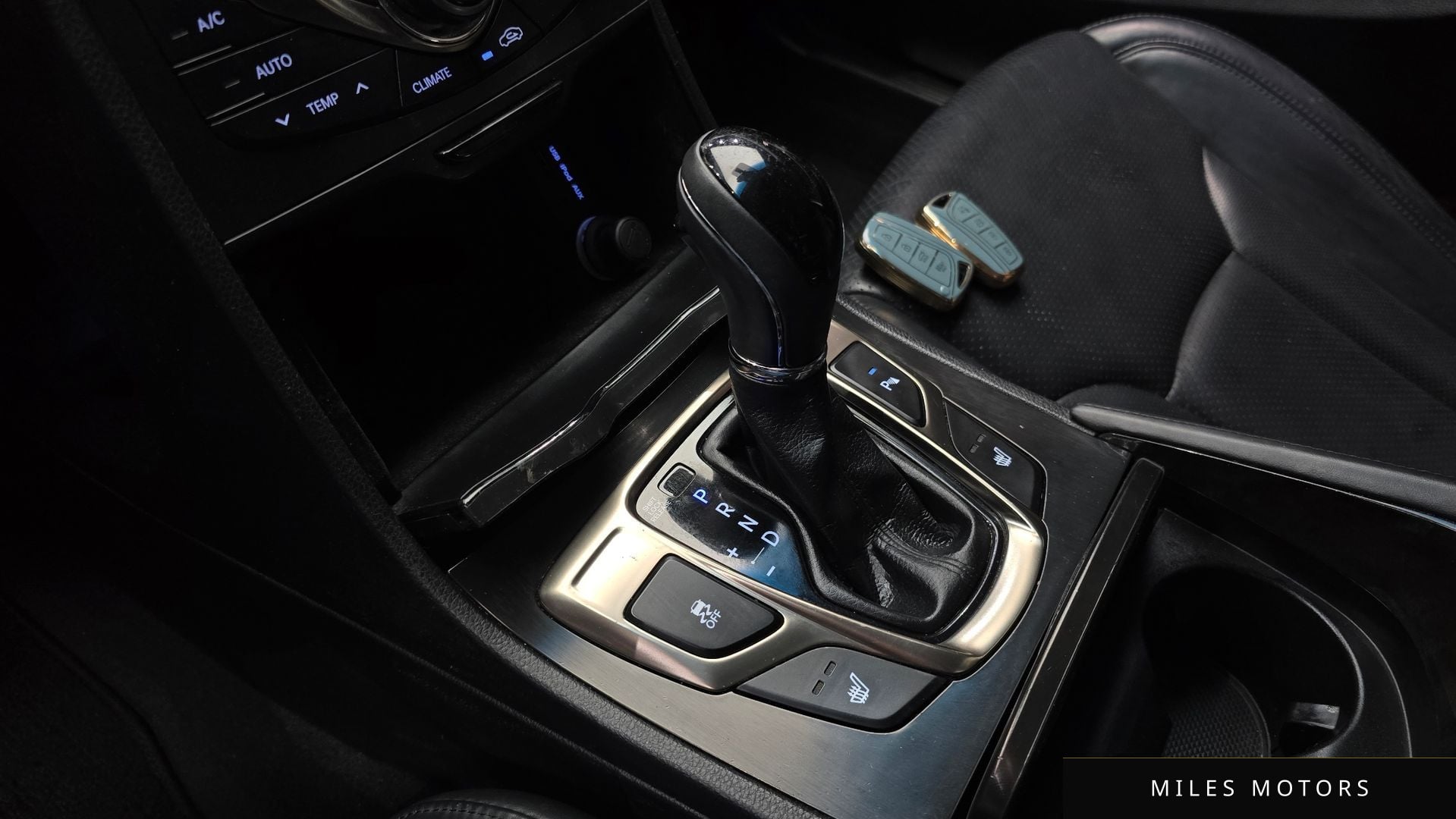 Hyundai Grandeur 2013 — миниатюра 12