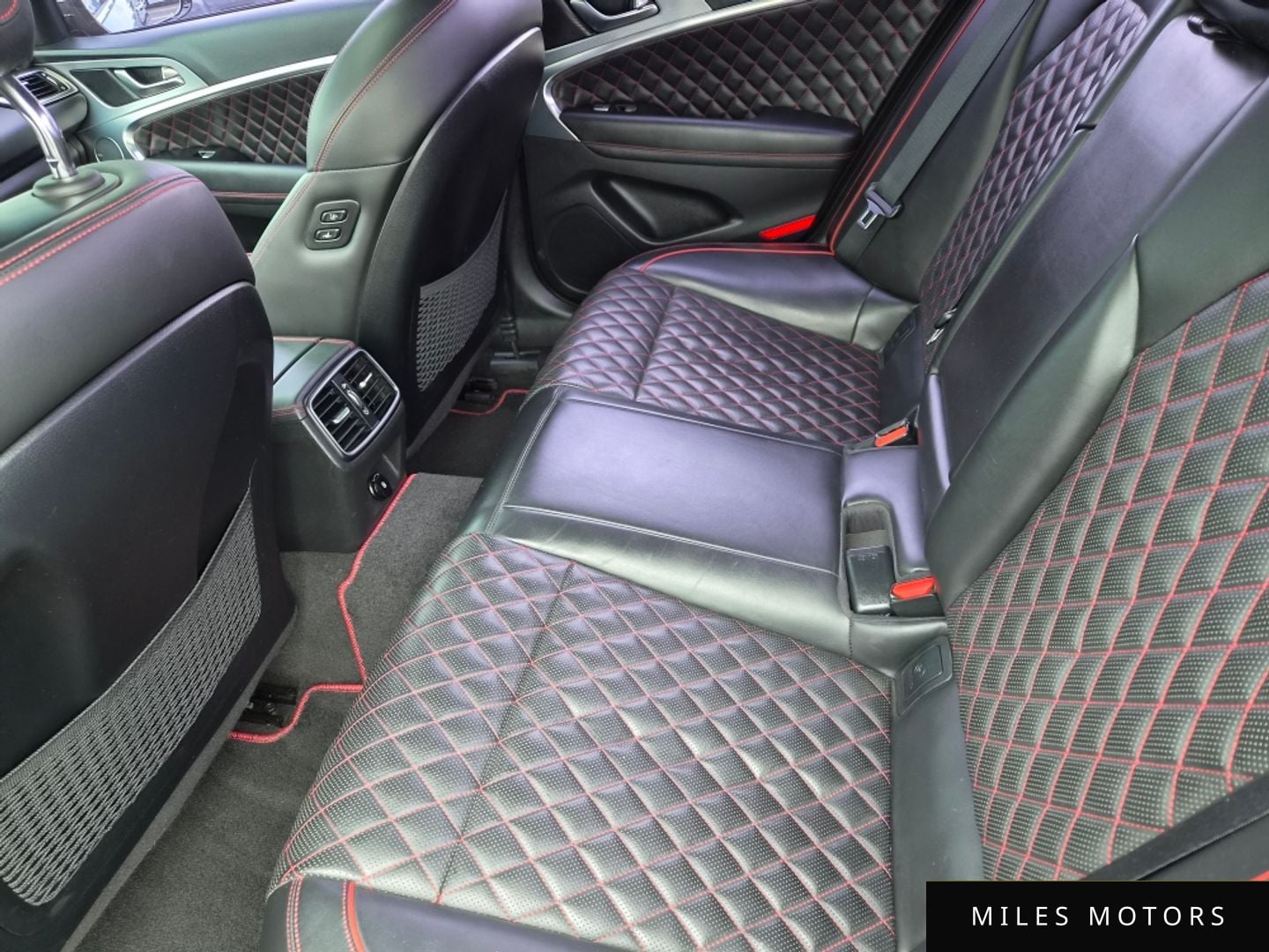 Genesis G70 2019 — миниатюра 16