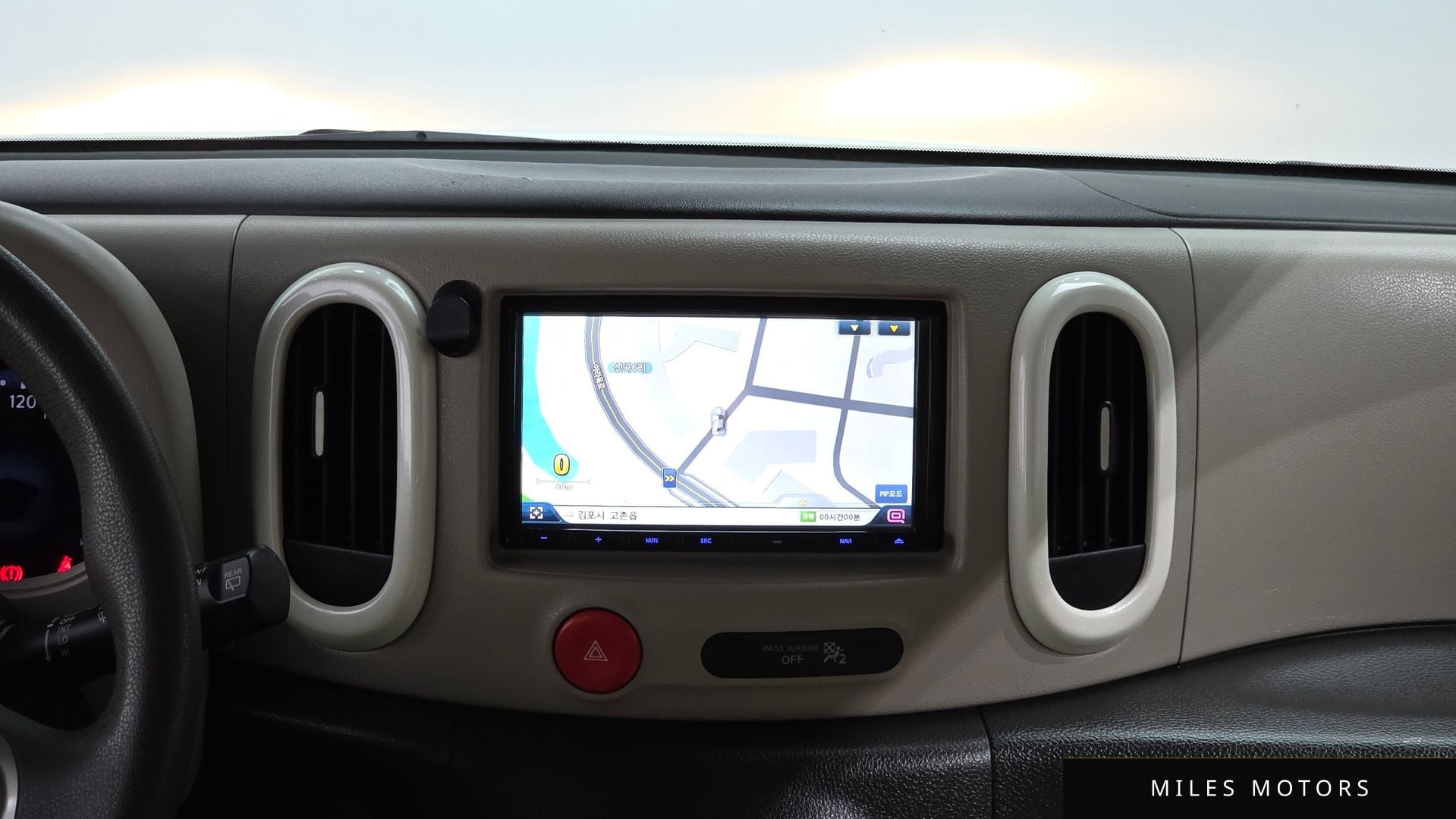 Nissan Cube 2011 — миниатюра 14
