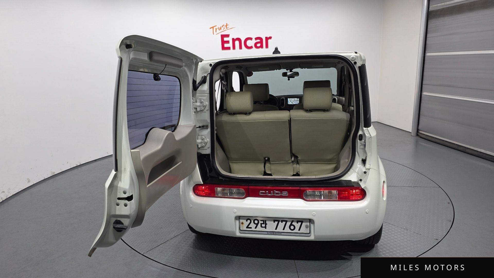 Nissan Cube 2011 — миниатюра 20