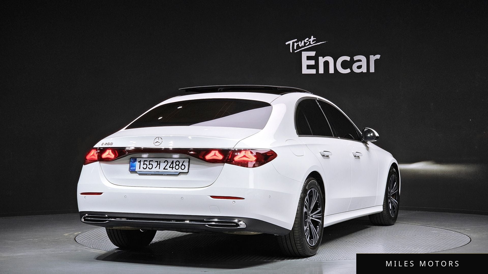 Mercedes-Benz E-Class W214 2025 — миниатюра 2