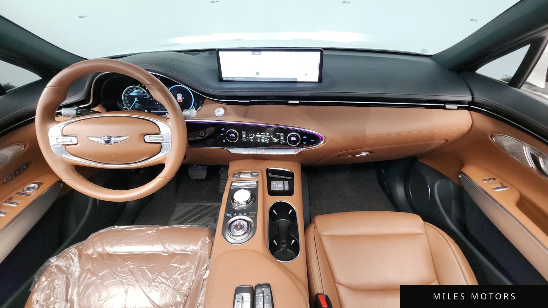 Genesis GV70 2022 — миниатюра 10