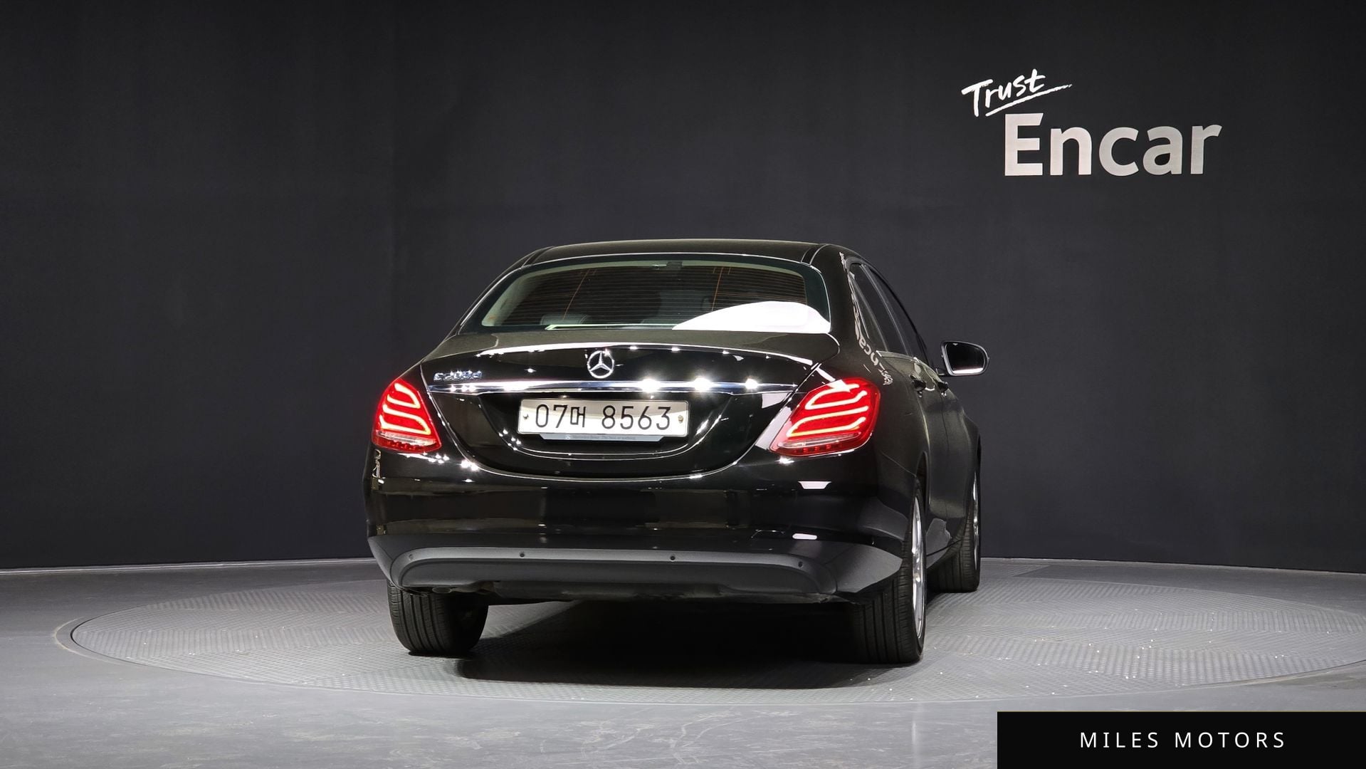 Mercedes-Benz C-Class W205 2017 — миниатюра 4