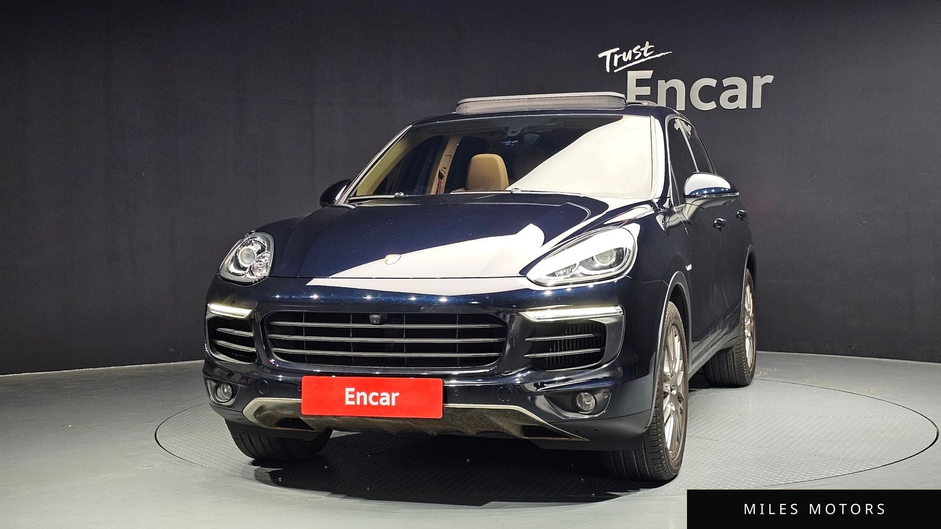 Porsche 카이엔 2015 — миниатюра 3