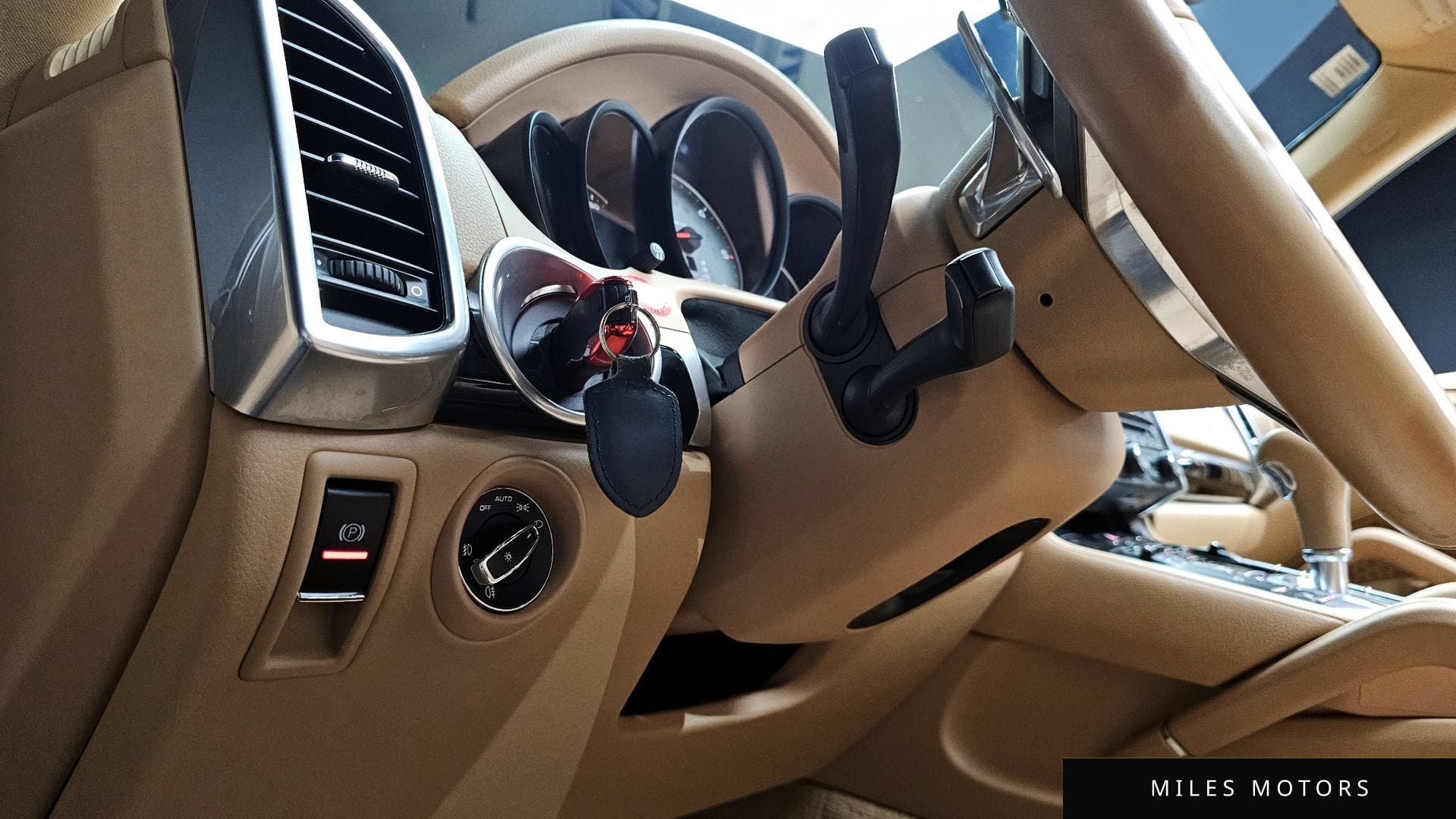 Porsche 카이엔 2015 — миниатюра 14
