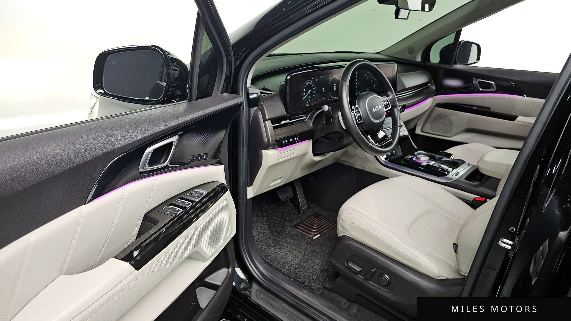 Kia Carnival 2021 — миниатюра 12