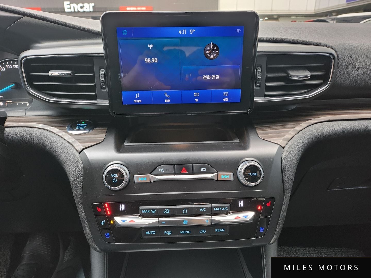 Ford Explorer 2020 — миниатюра 6