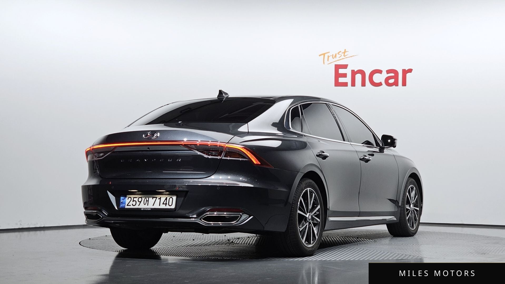 Hyundai Grandeur 2022 — миниатюра 2
