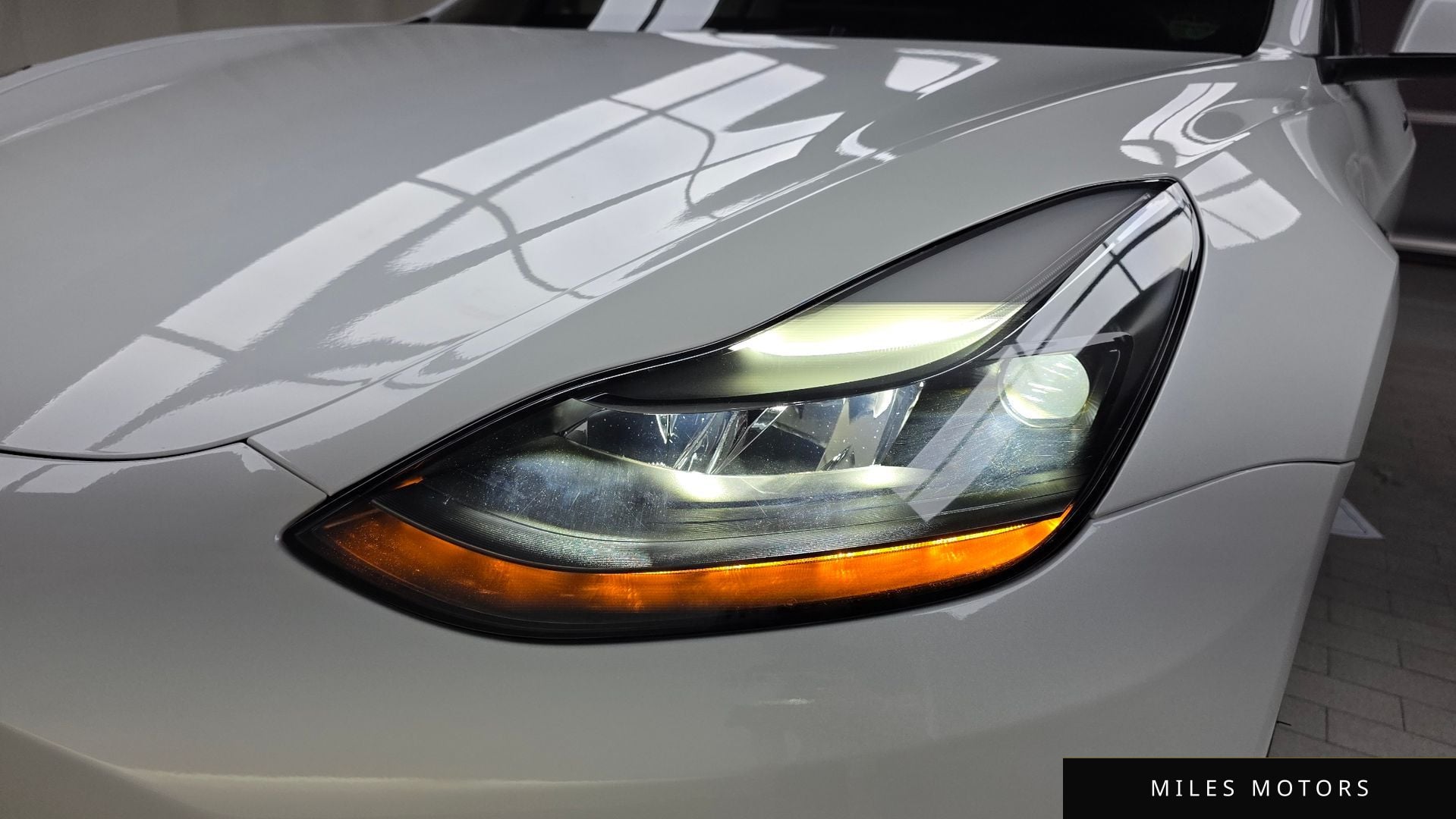 Tesla Model 3 2022 — миниатюра 8