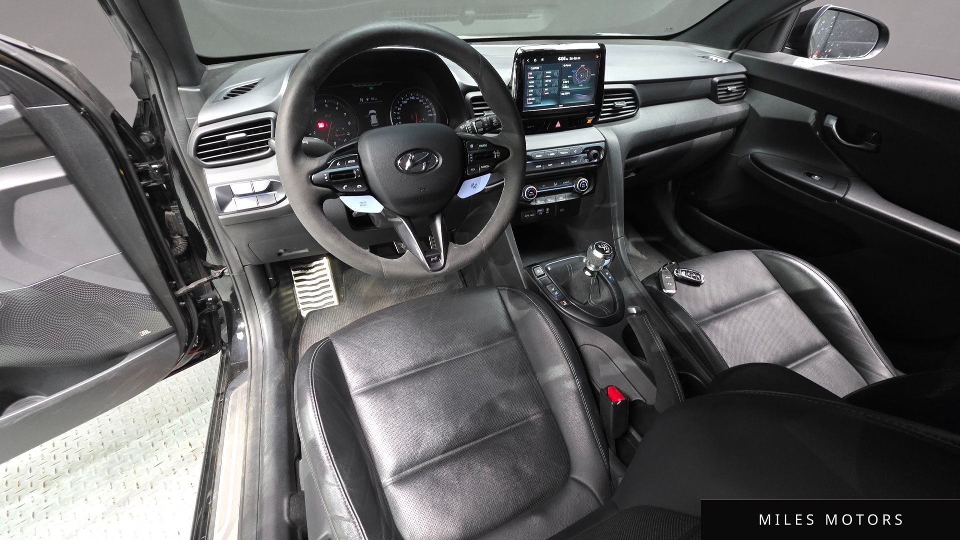 Hyundai Veloster 2020 — миниатюра 10
