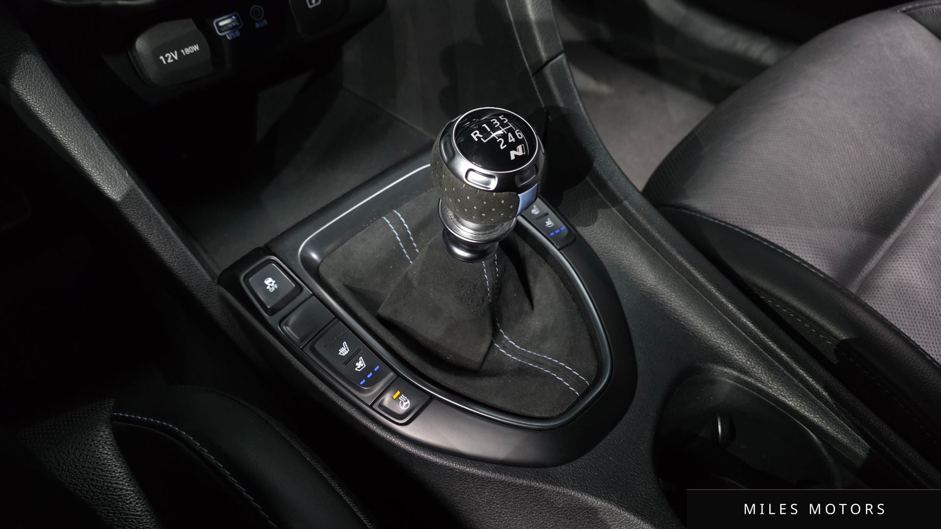 Hyundai Veloster 2020 — миниатюра 12