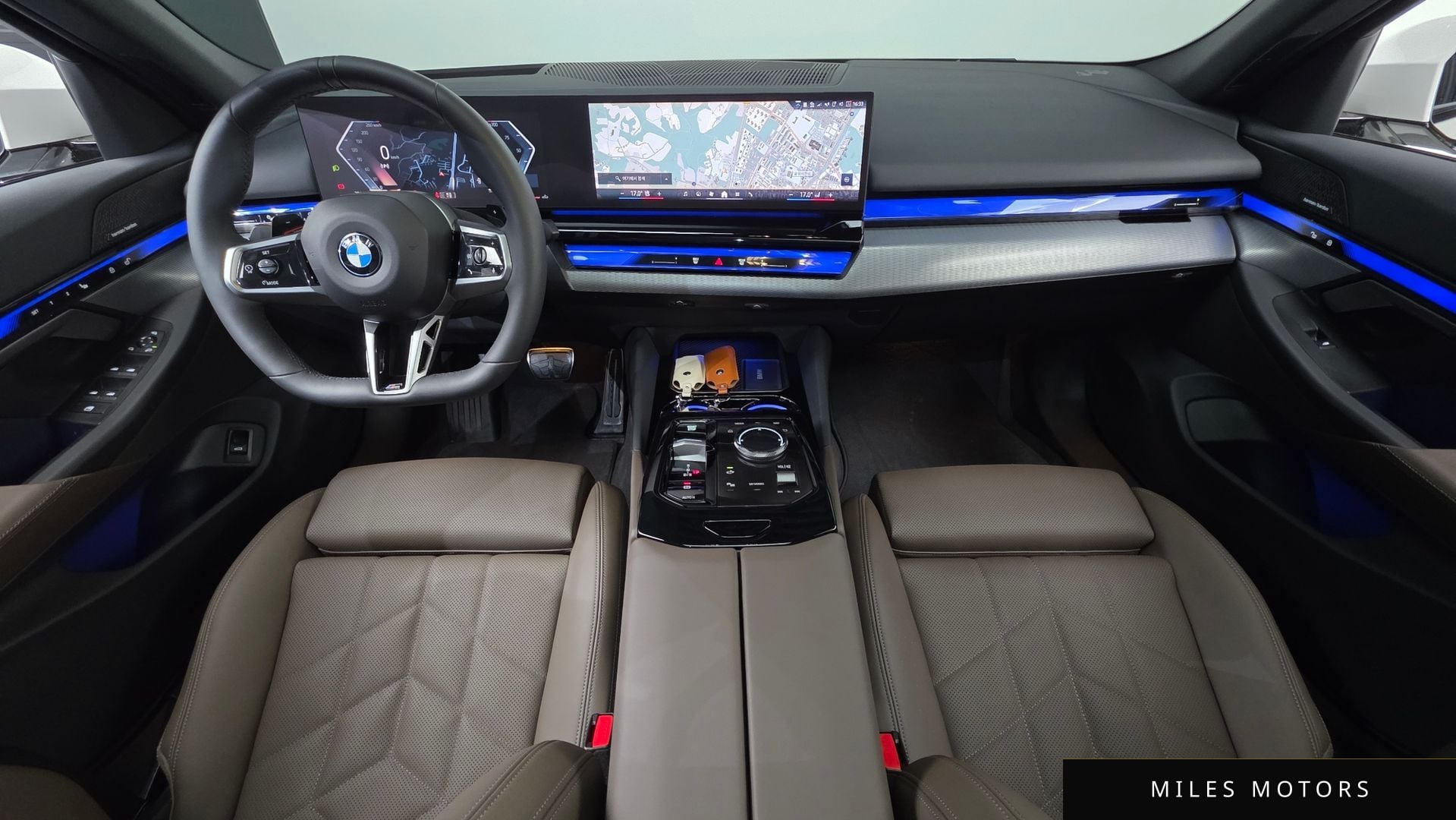 BMW 5 Series (G60) 2025 — миниатюра 7