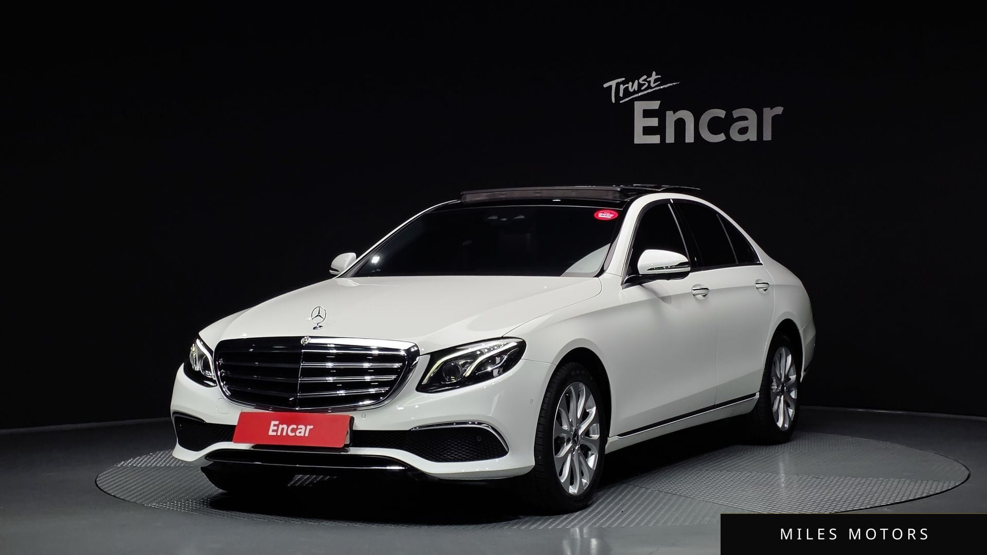 Mercedes-Benz E-Class W213 2019 — фото 1 из 12