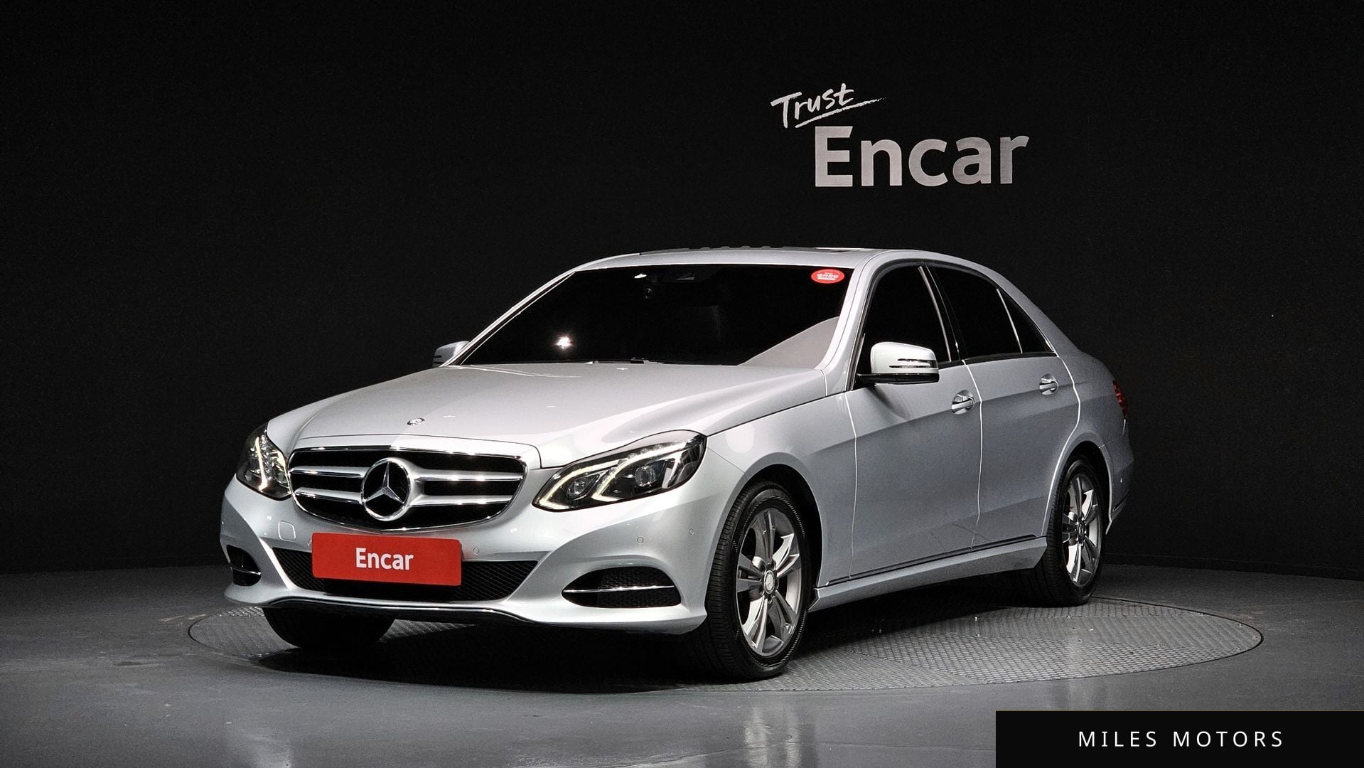 Mercedes-Benz E-Class W212 2014 — фото 1 из 12