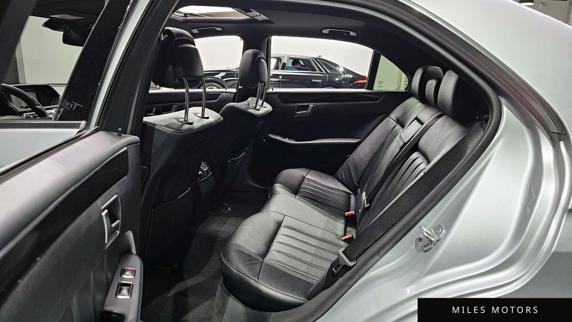 Mercedes-Benz E-Class W212 2014 — миниатюра 11