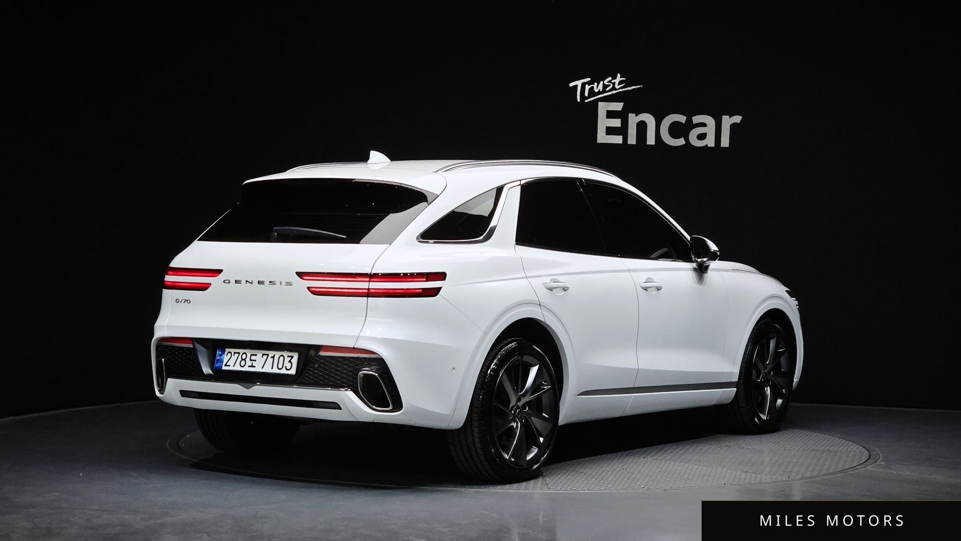 Genesis GV70 2024 — миниатюра 2