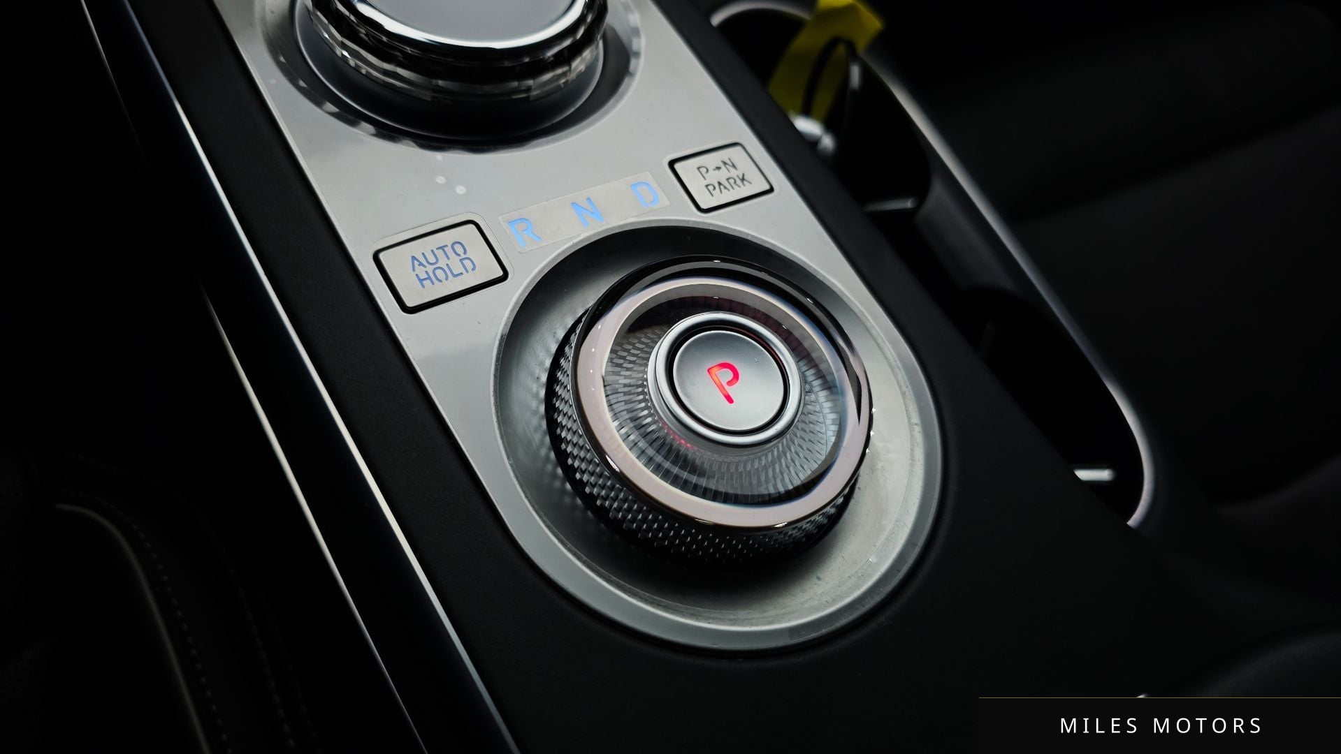 Genesis GV70 2024 — миниатюра 12