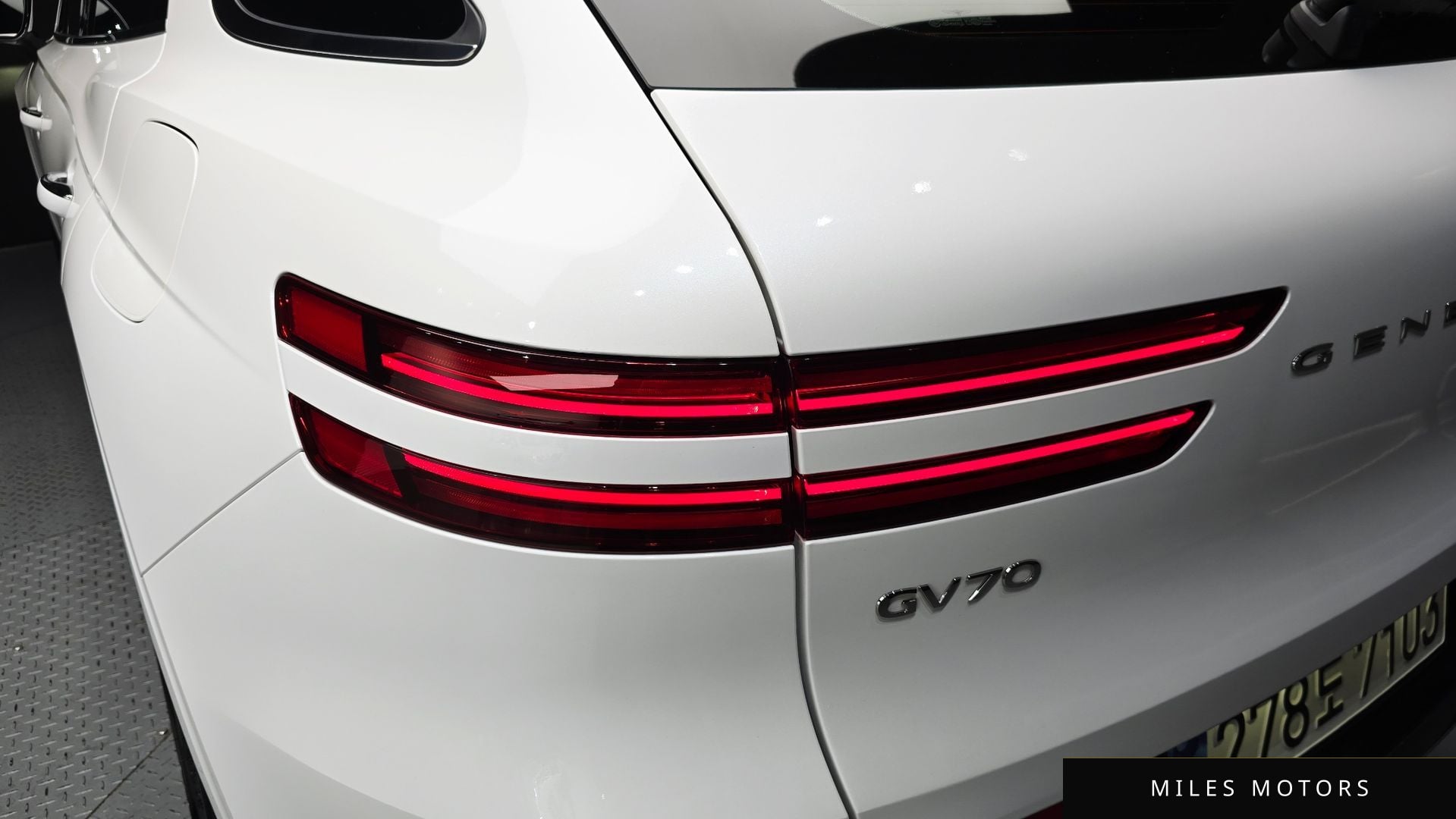 Genesis GV70 2024 — миниатюра 9