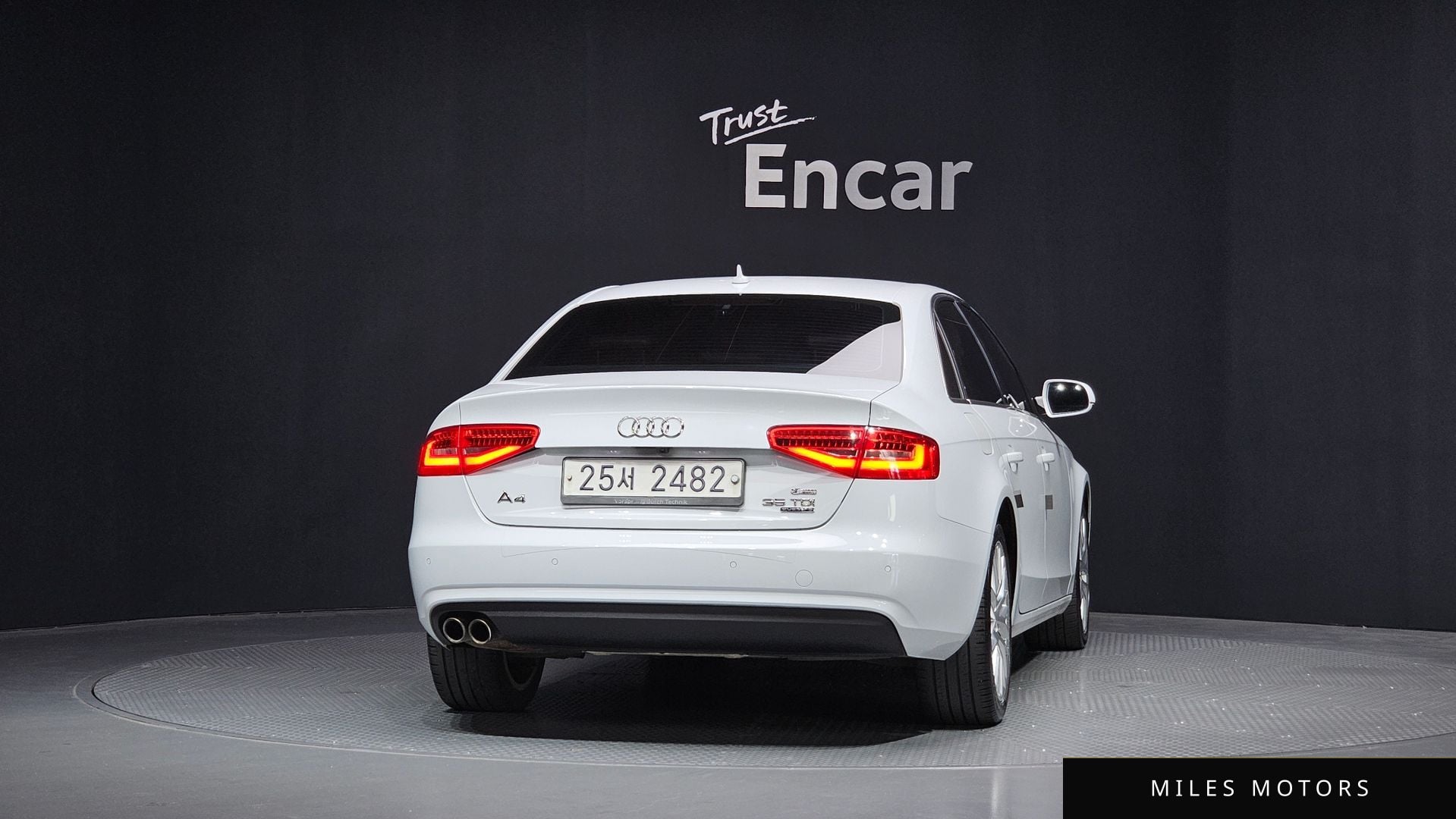 Audi A4 2015 — миниатюра 4