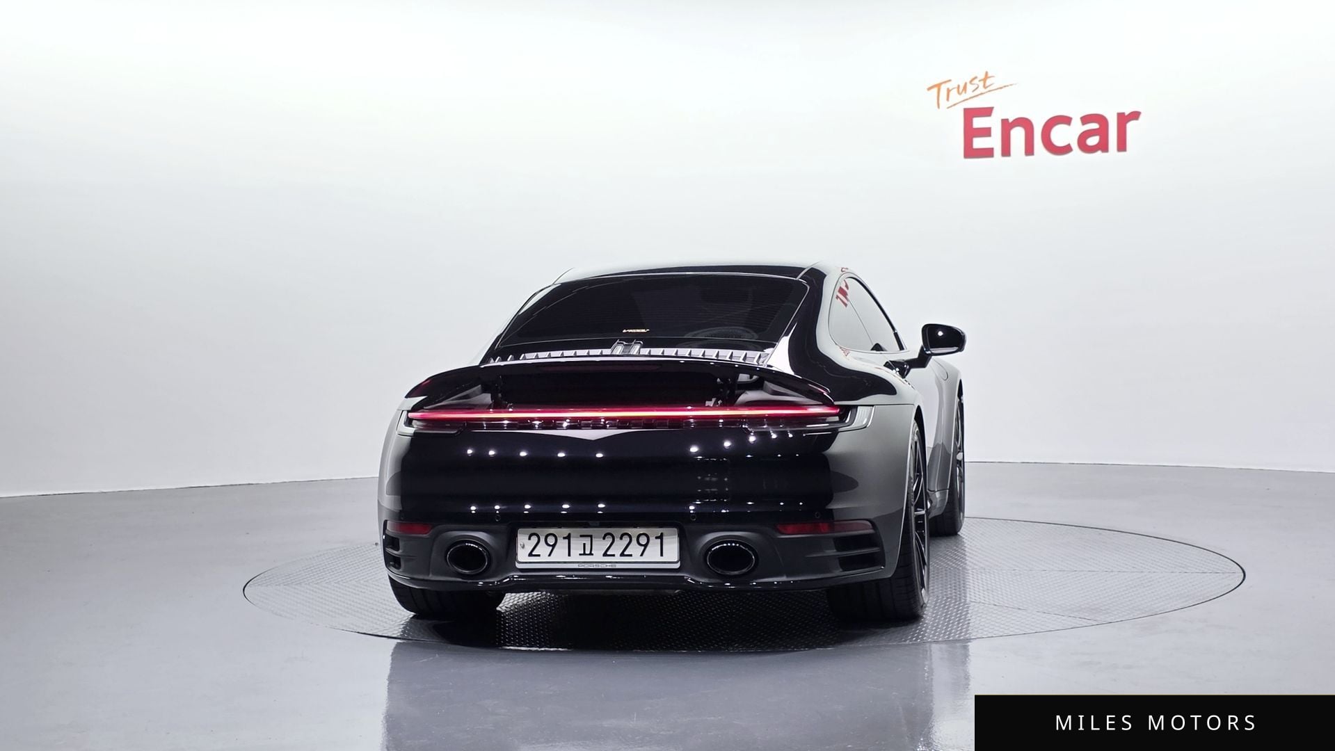 Porsche 911 (992) 2021 — миниатюра 4