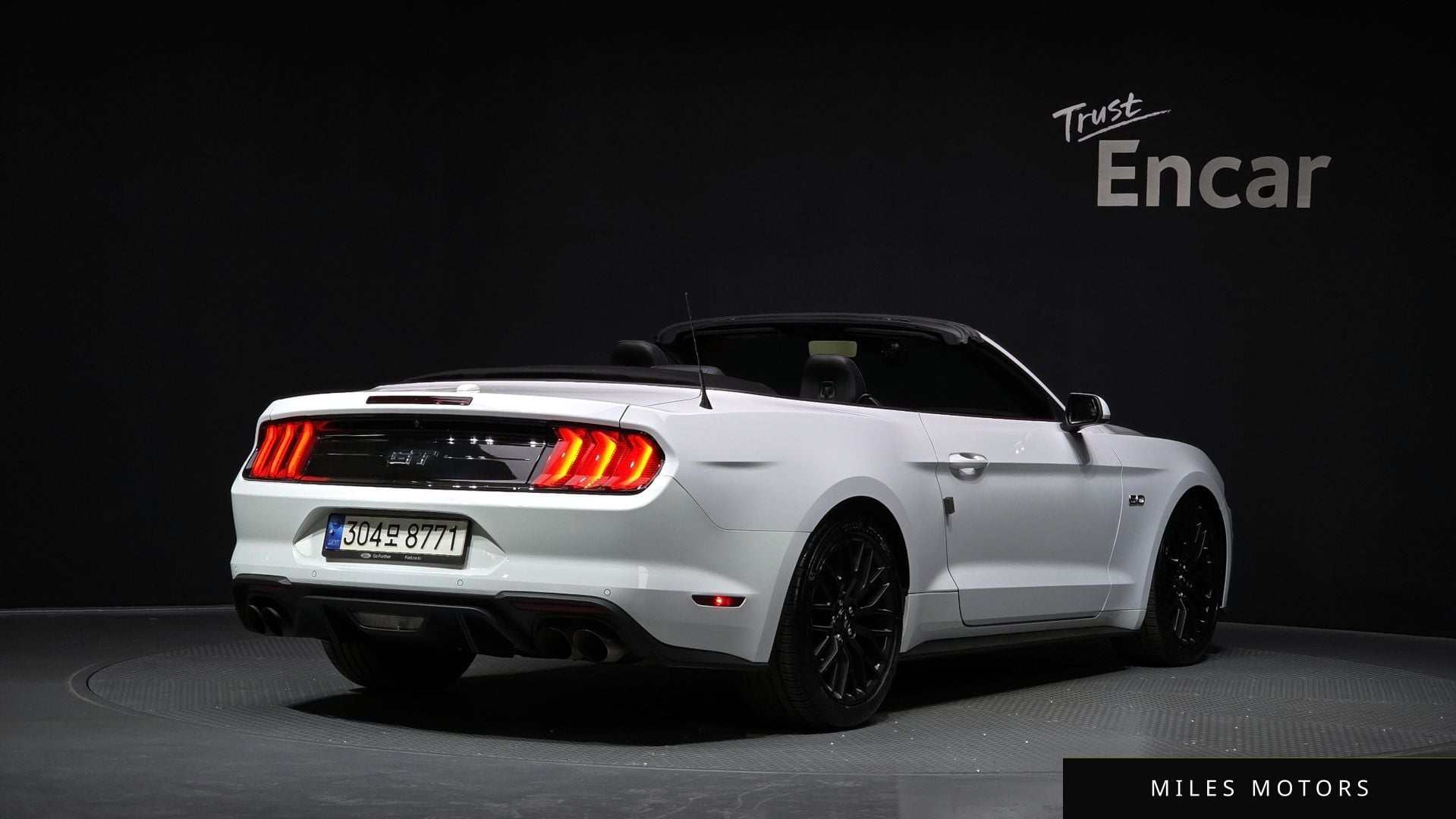 Ford Mustang 2022 — миниатюра 2