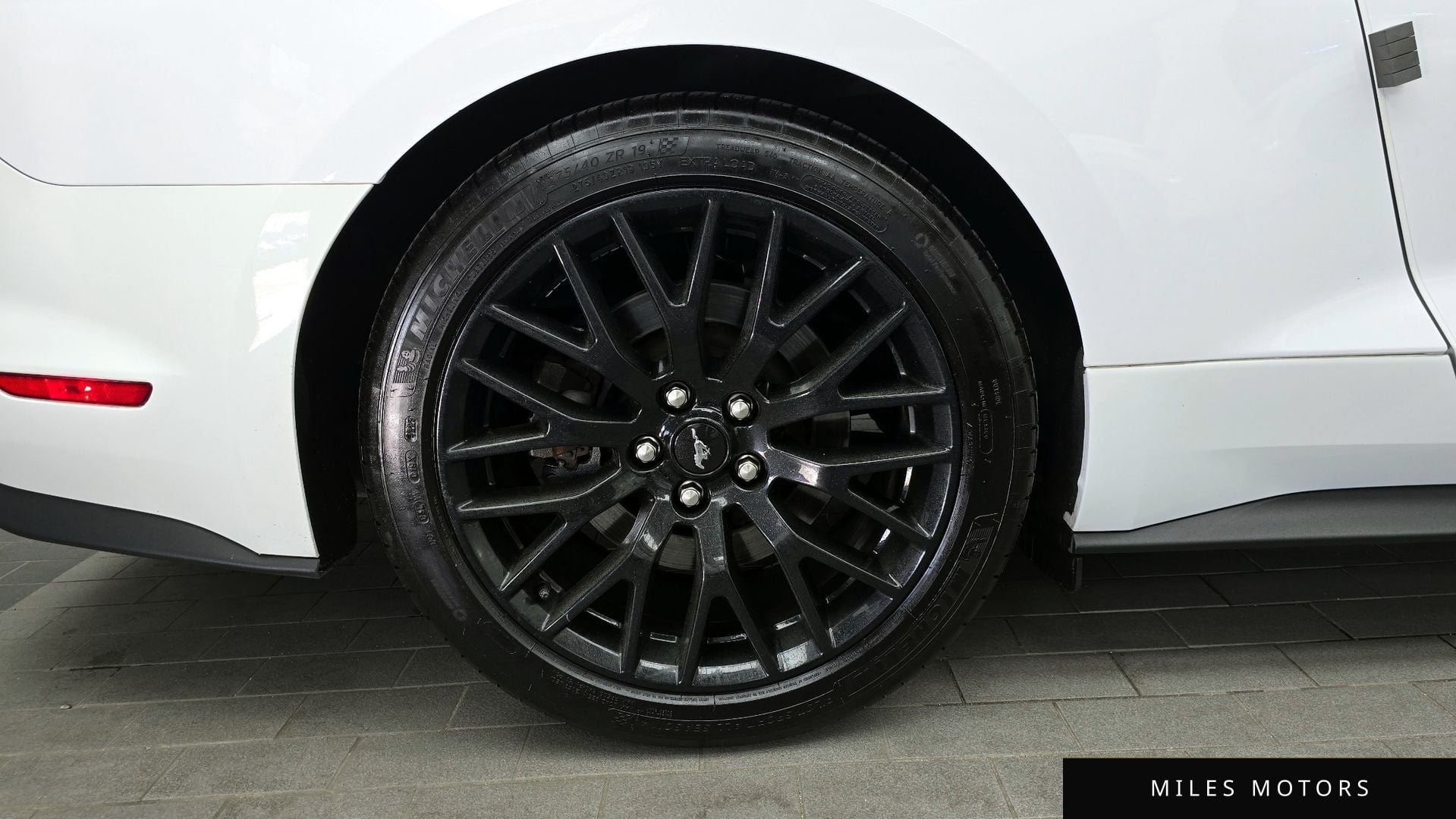 Ford Mustang 2022 — миниатюра 5