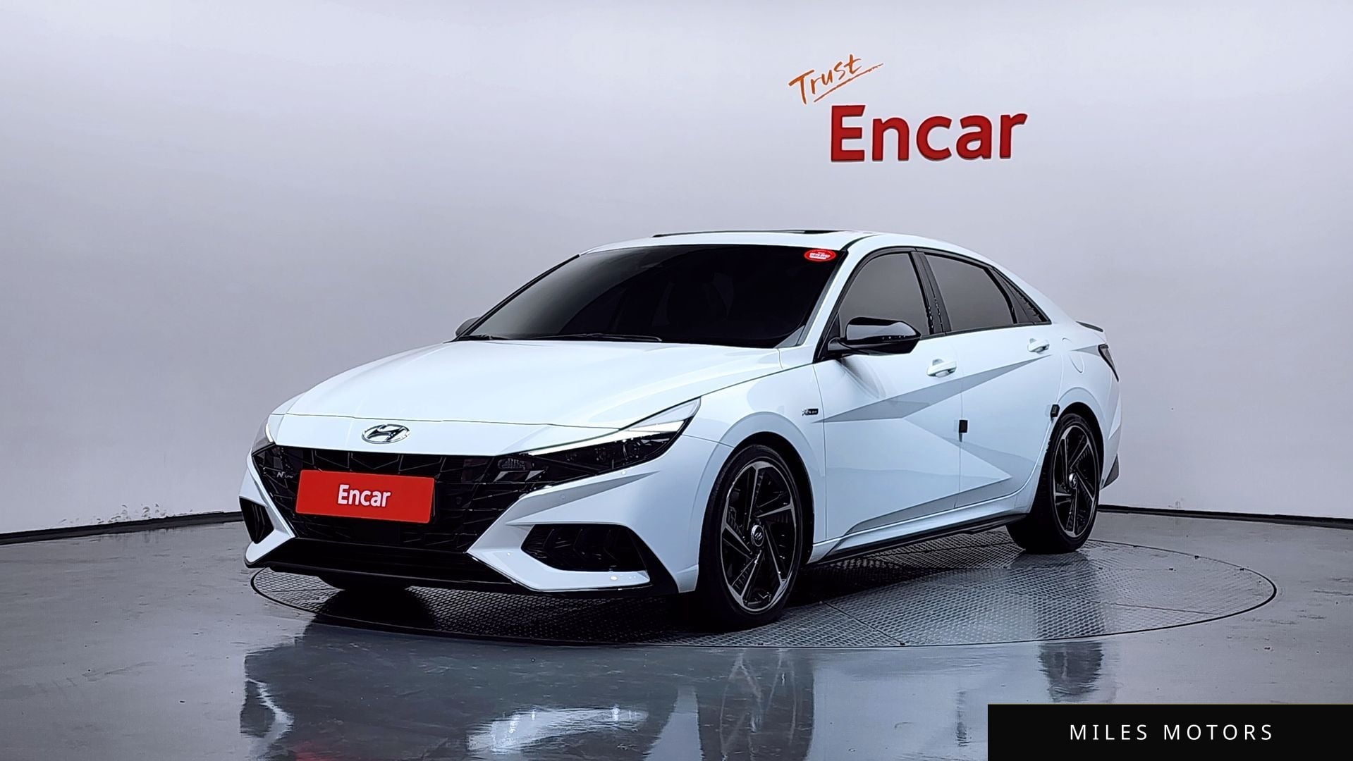 Hyundai AVANTE 2021 — фото 1 из 12