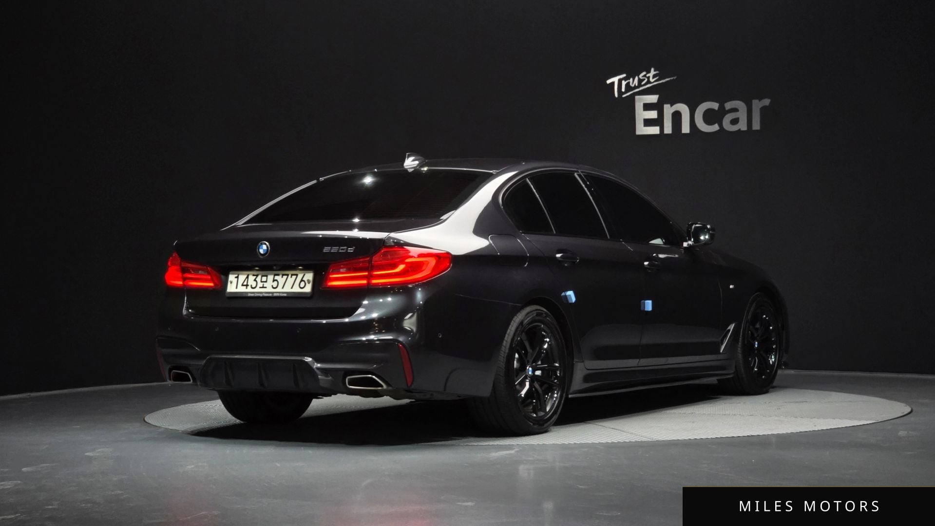 BMW 5 Series (G30) 2020 — миниатюра 2