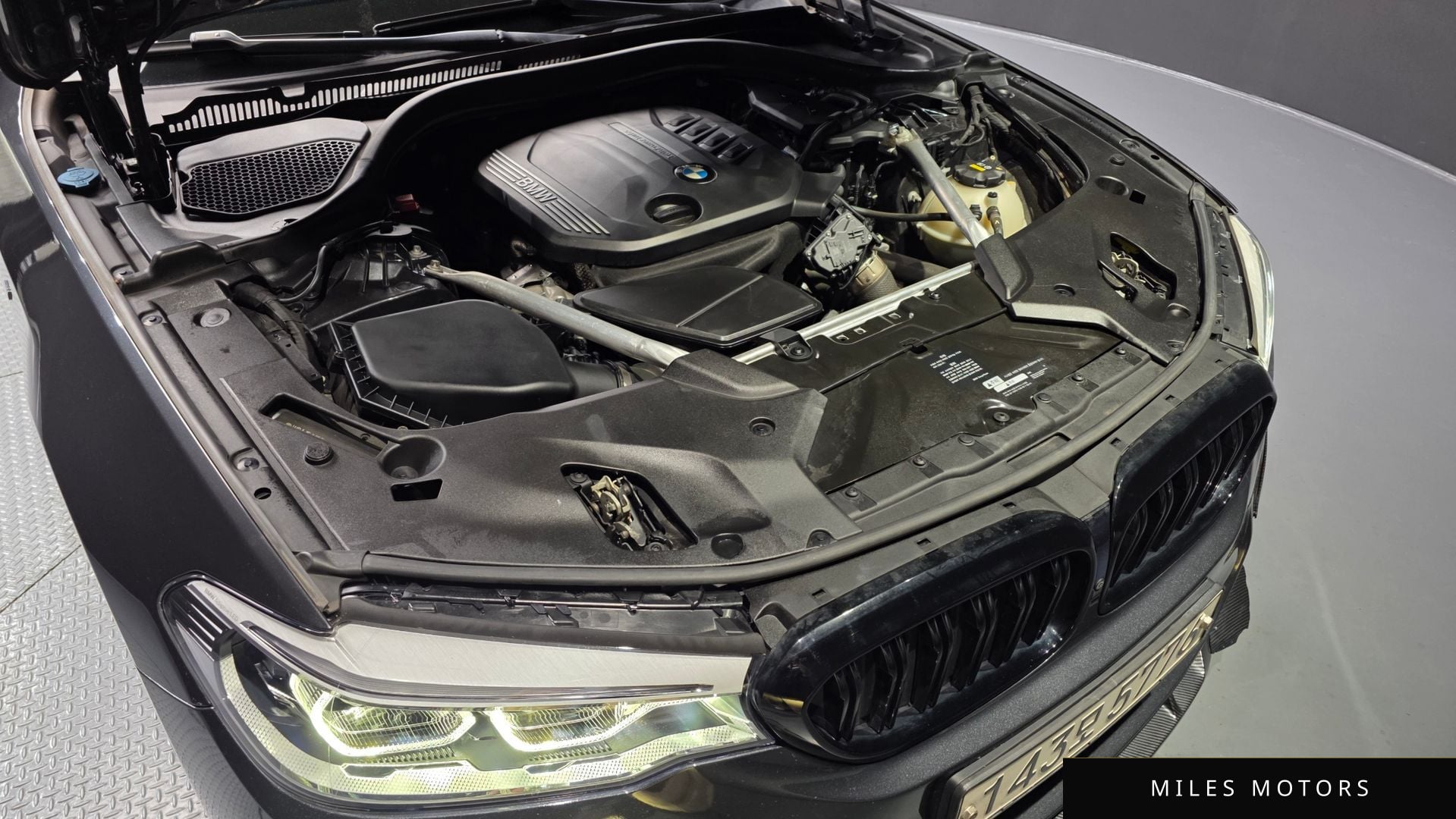 BMW 5 Series (G30) 2020 — миниатюра 6