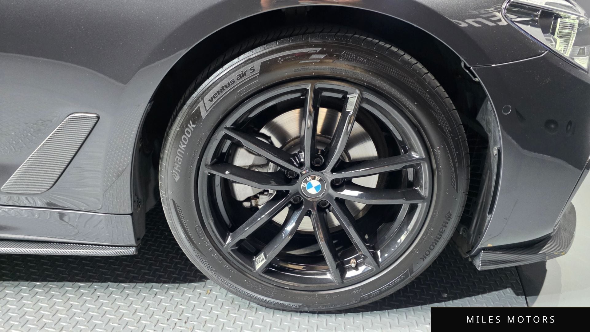 BMW 5 Series (G30) 2020 — миниатюра 7